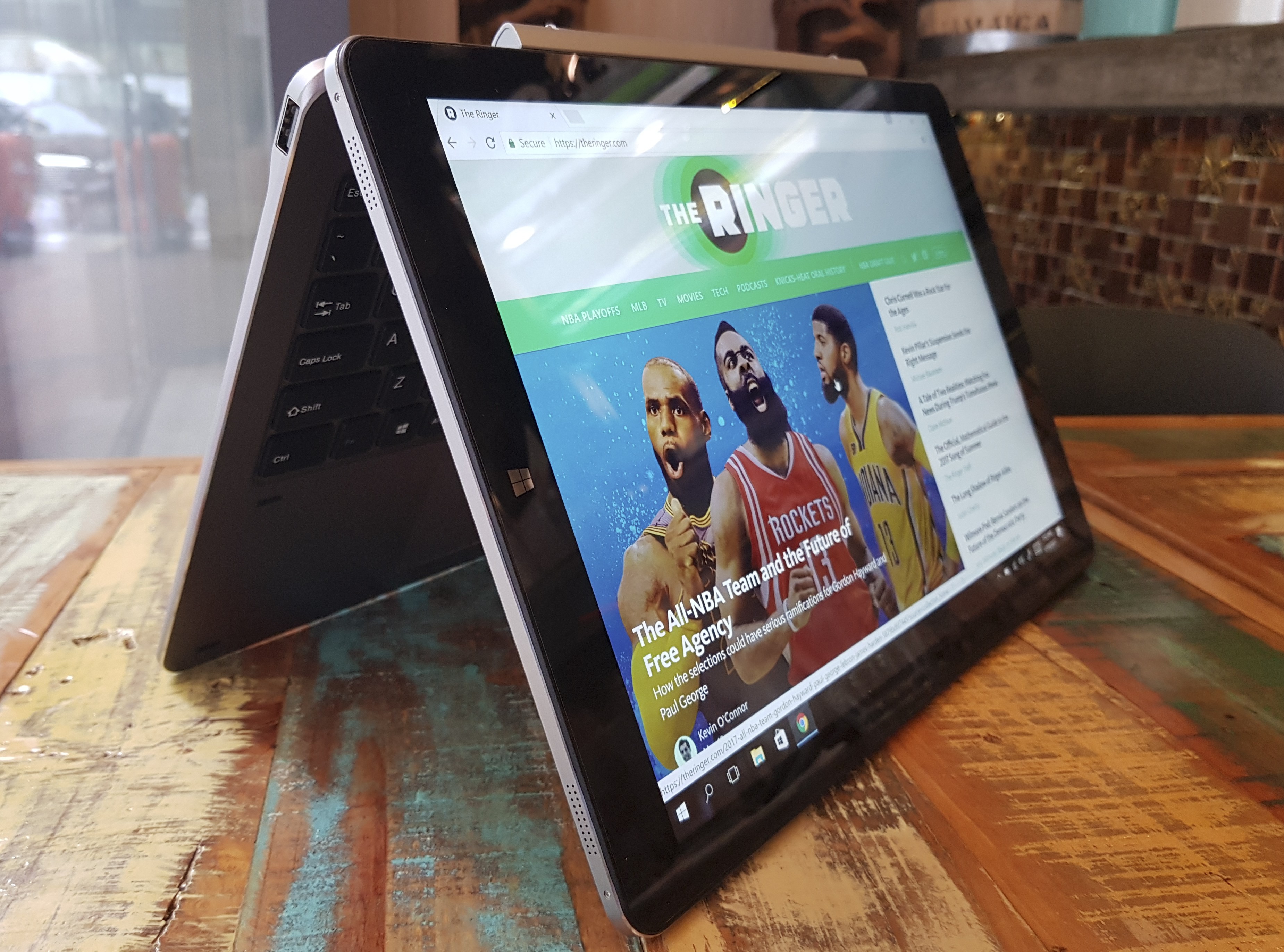 Chuwi Hi13 タブレットPC Chuwi Hi 13 ー 13.5インチの大型タブレット、Apollo Lakeを搭載