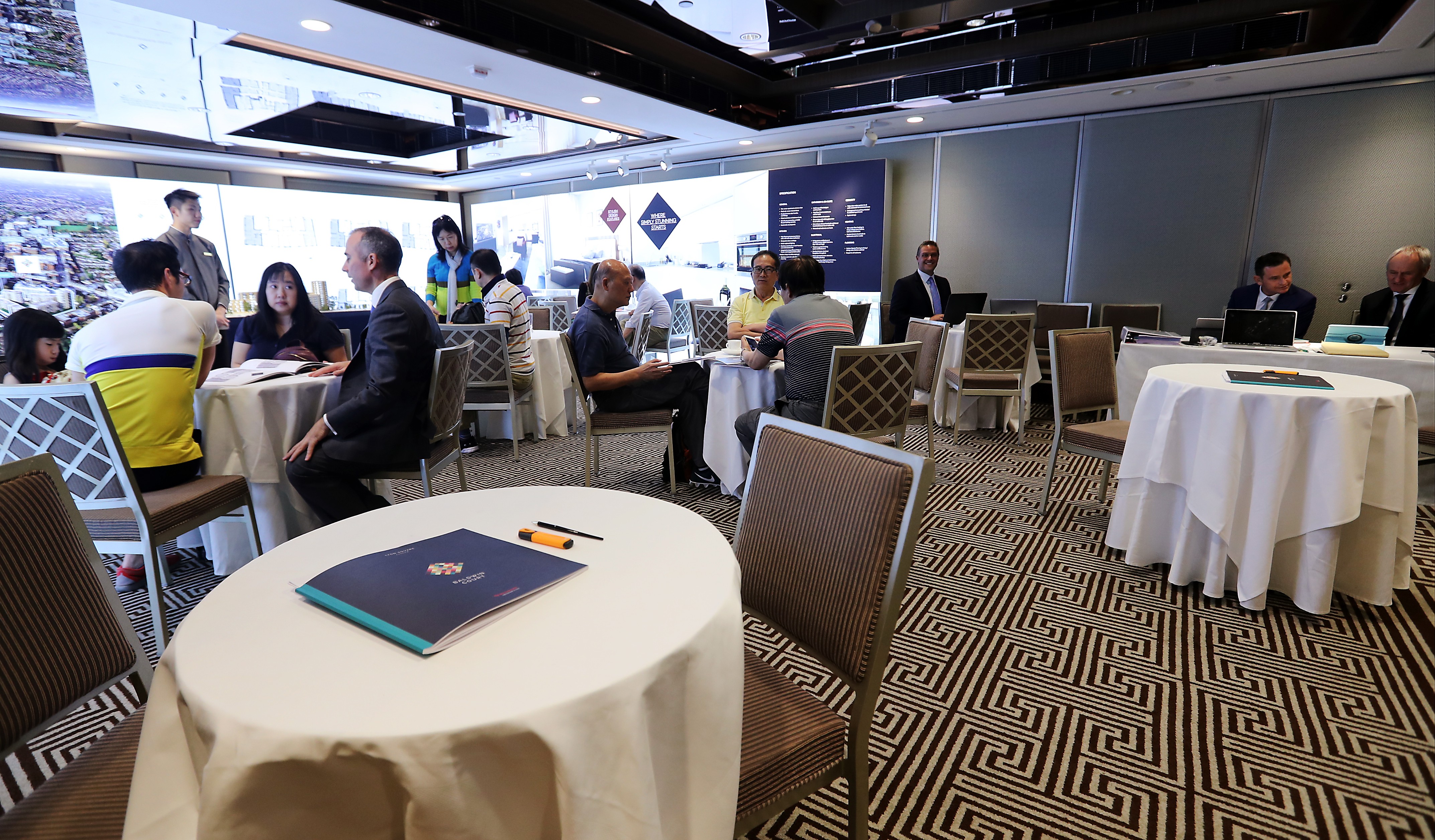 There are few potential buyers at the first London property exhibition in Hong Kong since the general election. Photo: Edward Wong
