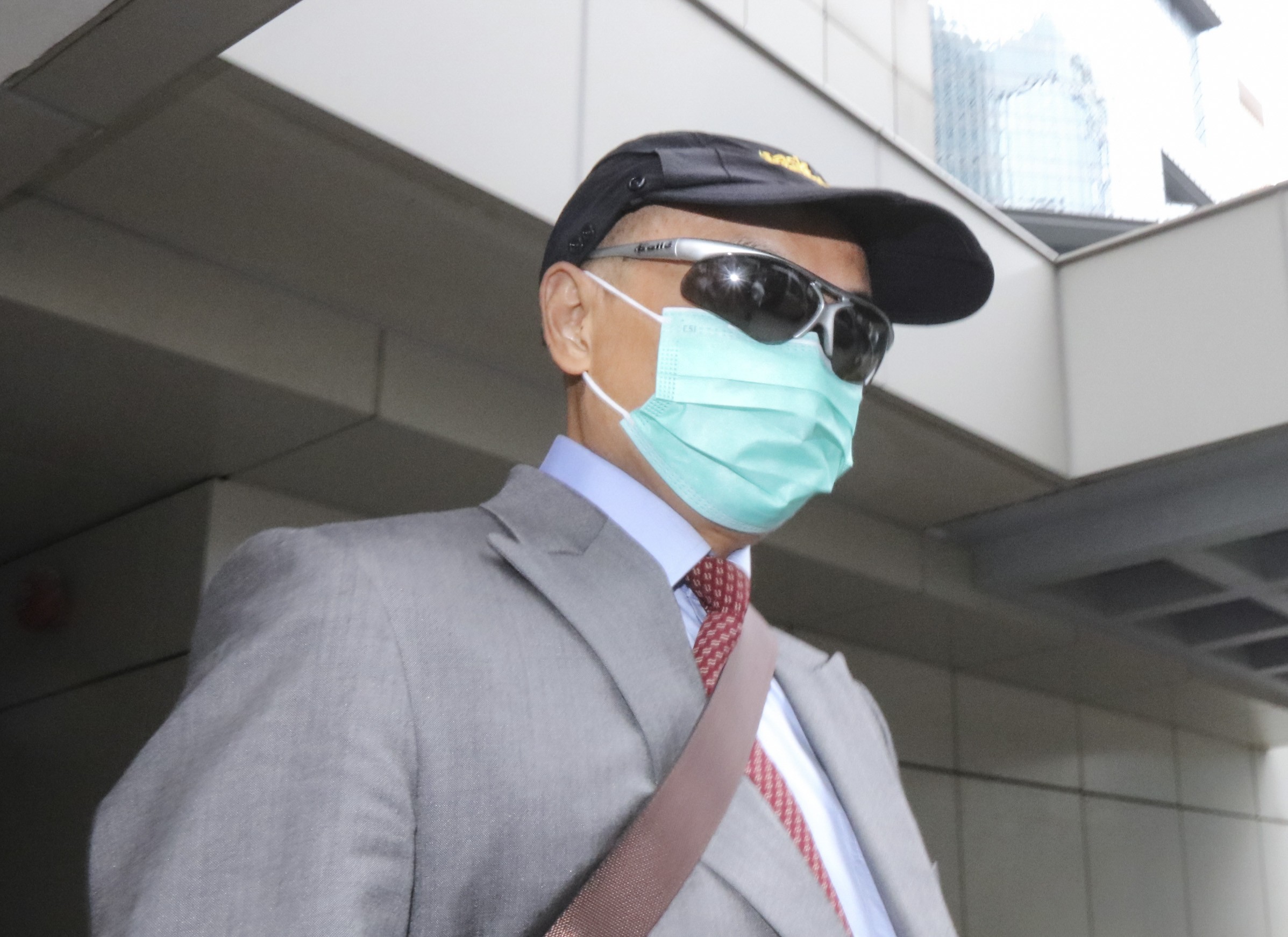 Defendant Dr Stephen Chow leaves the High Court after another day of testimony. Photo: Felix Wong