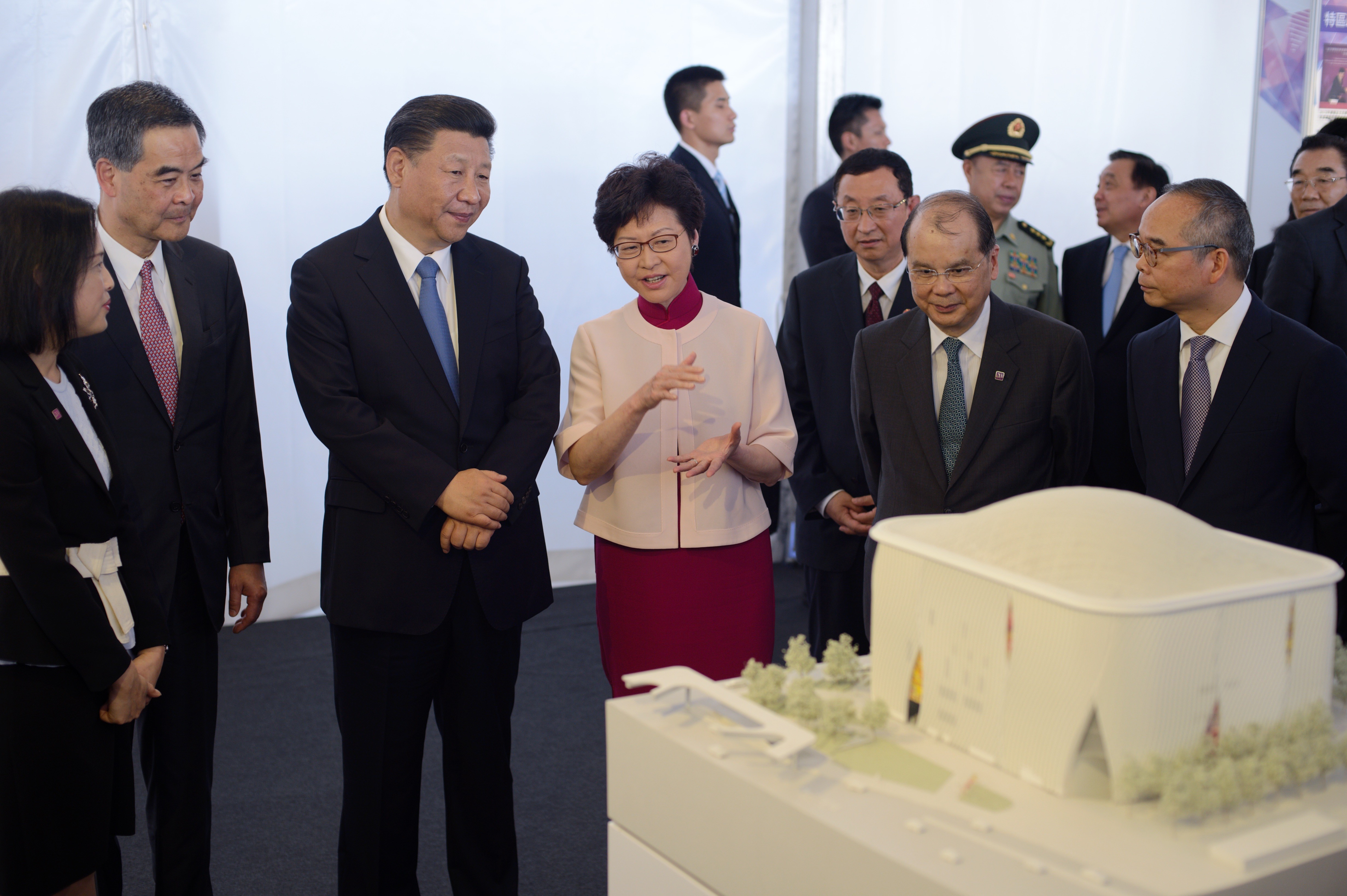 (Left to right): Chief Executive Leung Chun Ying; Chinese President Xi Jinping; Chief Executive-elect Carrie Lam Cheng Yuet-ngor; and Chief Secretary for Administration Matthew Cheung Kin-chung attend the signing ceremony of the Palace Museum at the West Kowloon Cultural District. Photo: SCMP
