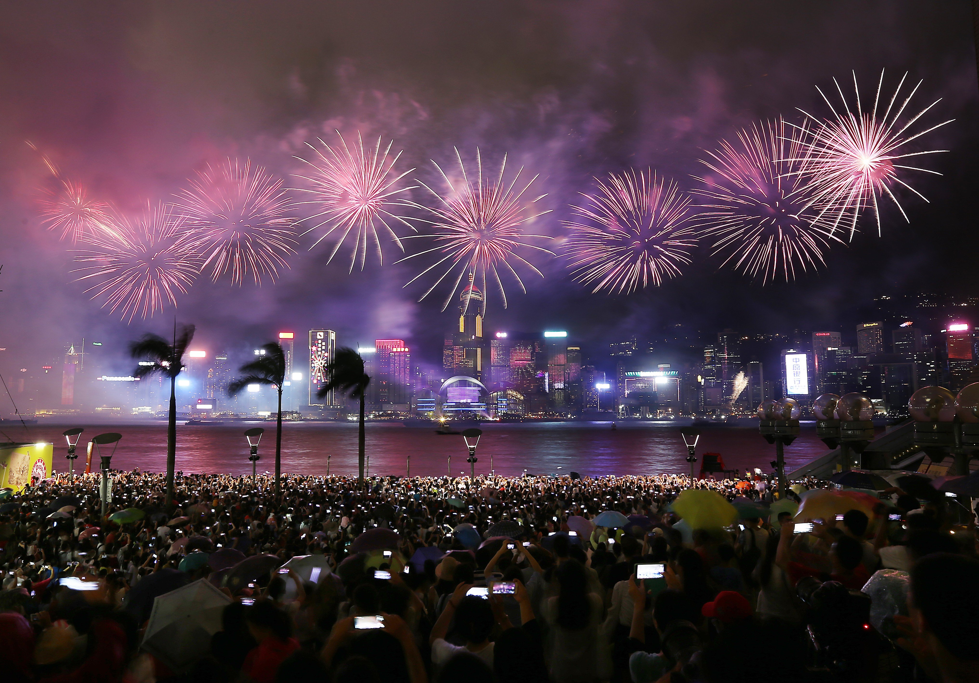 Police estimate crowd of 263,000 came to view 23-minute extravaganza costing HK$12 million