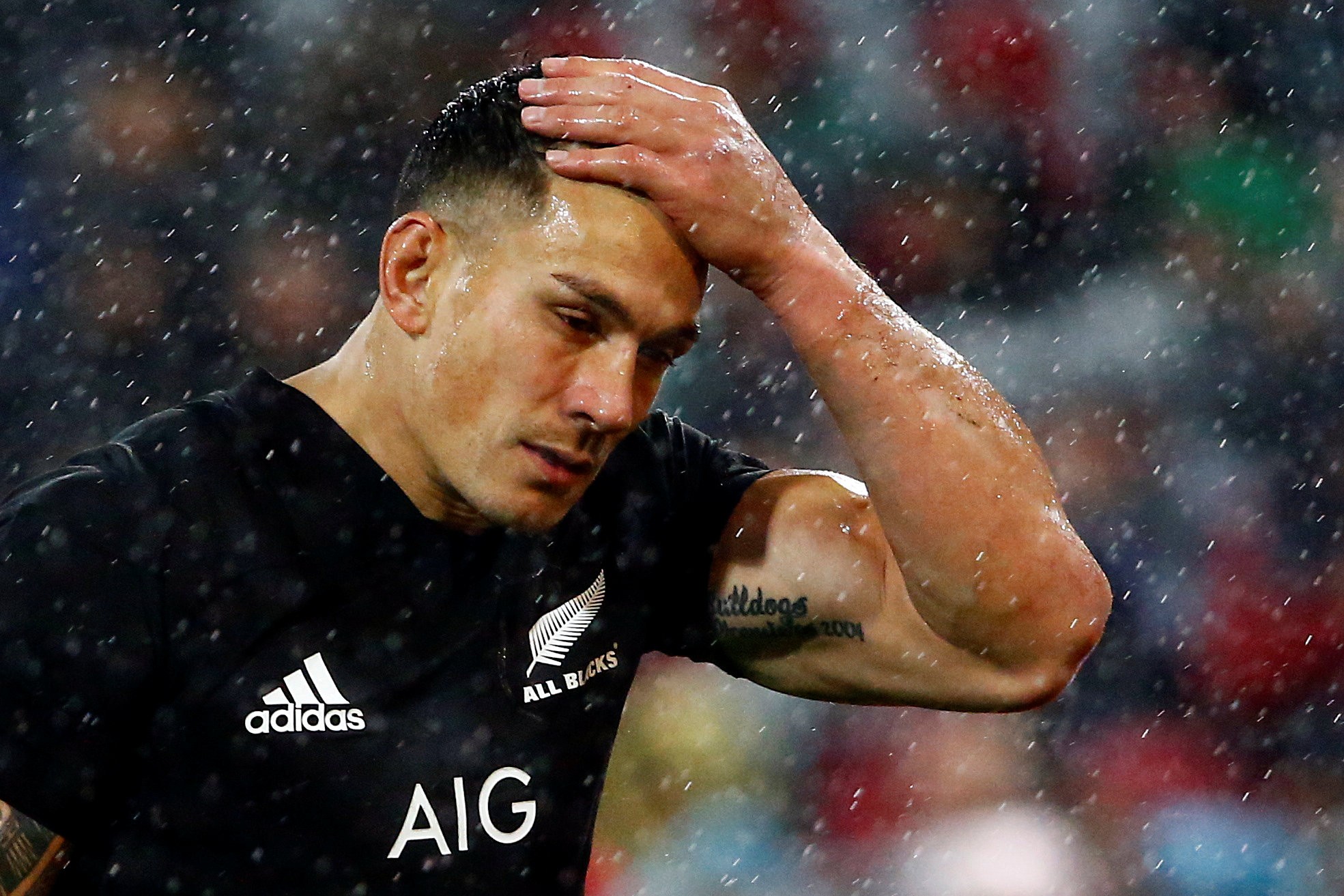 Sonny Bill Williams walks off the pitch after being shown a red card. Photo: Reuters