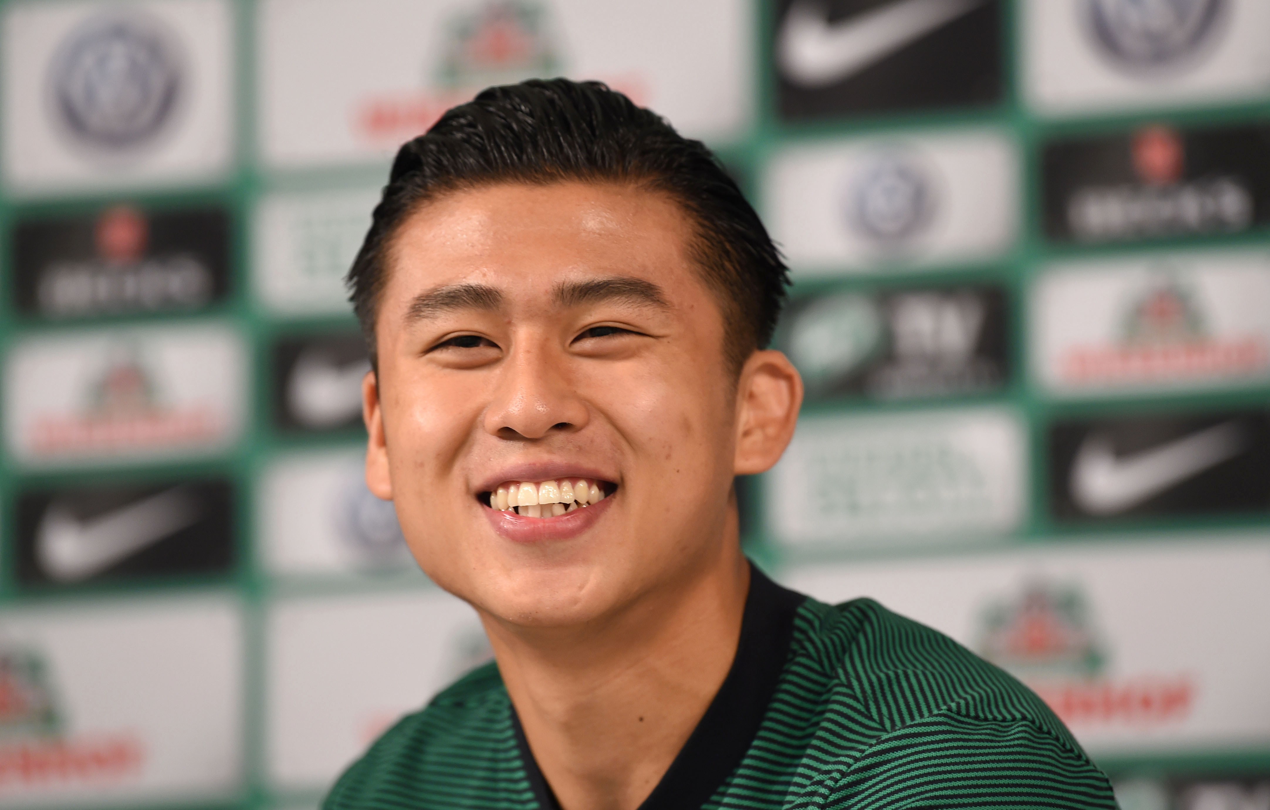 Zhang Yuning speaks to the press at Werder Bremen’s training ground. Photo: AFP