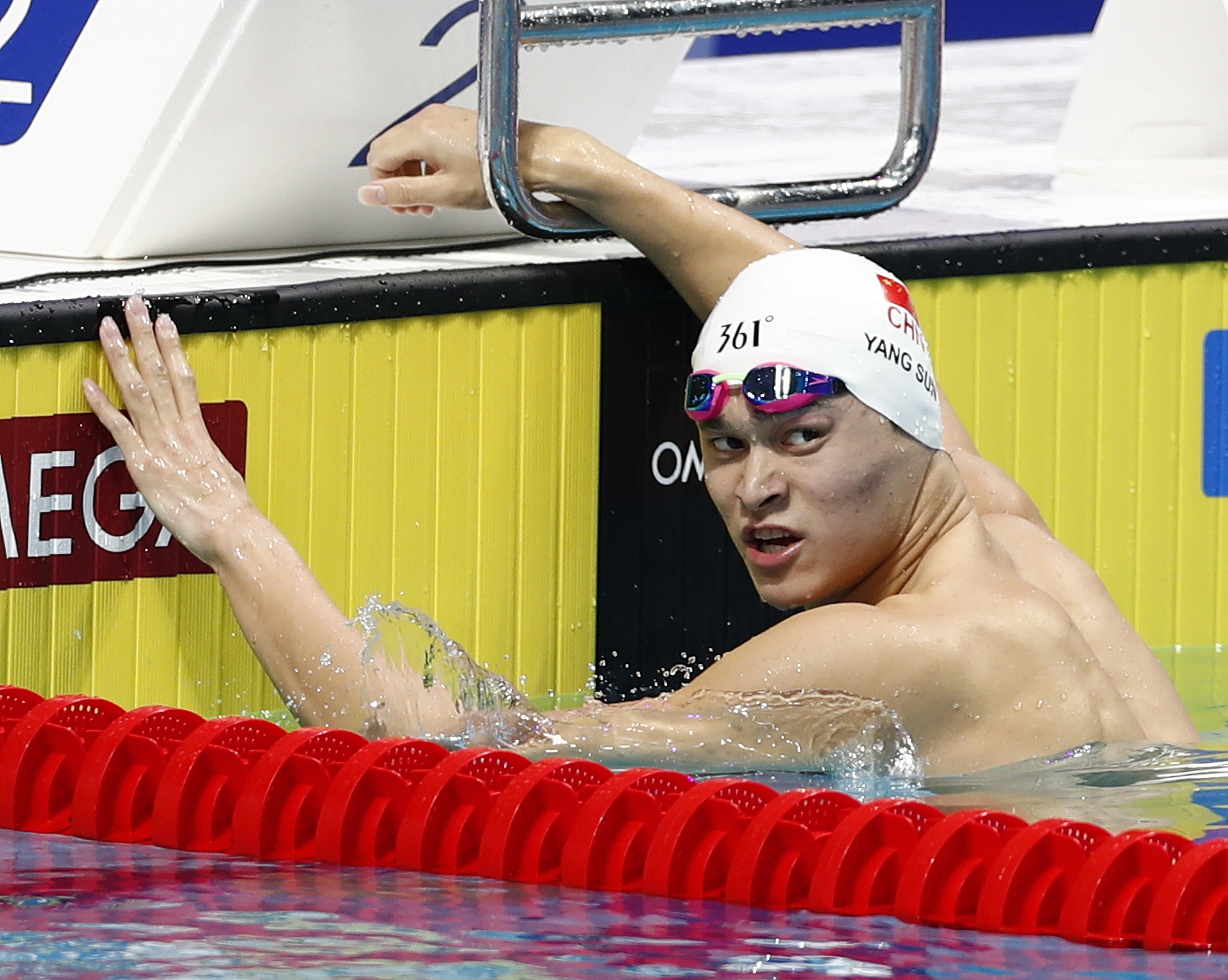 Sun Yang of China reacts after the men's 800m freestyle swimming final. Photos:Xinhua