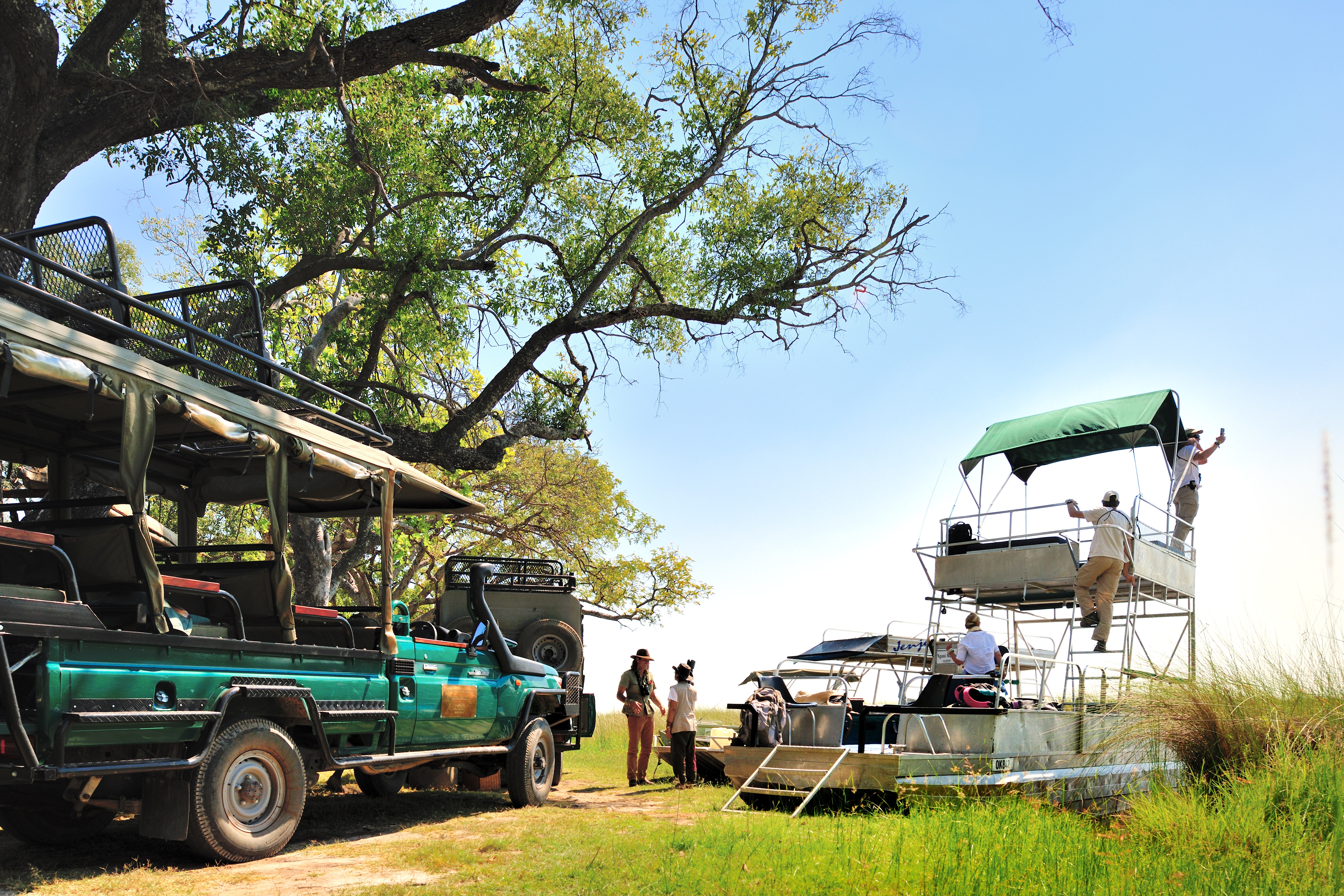 Instead of just being stationed at one site, guests on Ralph Bousfield’s mobile camping safari tour are taken to different parts of Botswana. Photos: David De Vleeschauwer