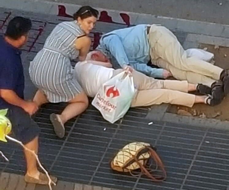 Victims are strewn on the ground near Las Ramblas in Barcelona, after a suspected terrorist attack by a man who ploughed a van through crowds of tourists. Photo: Reuters