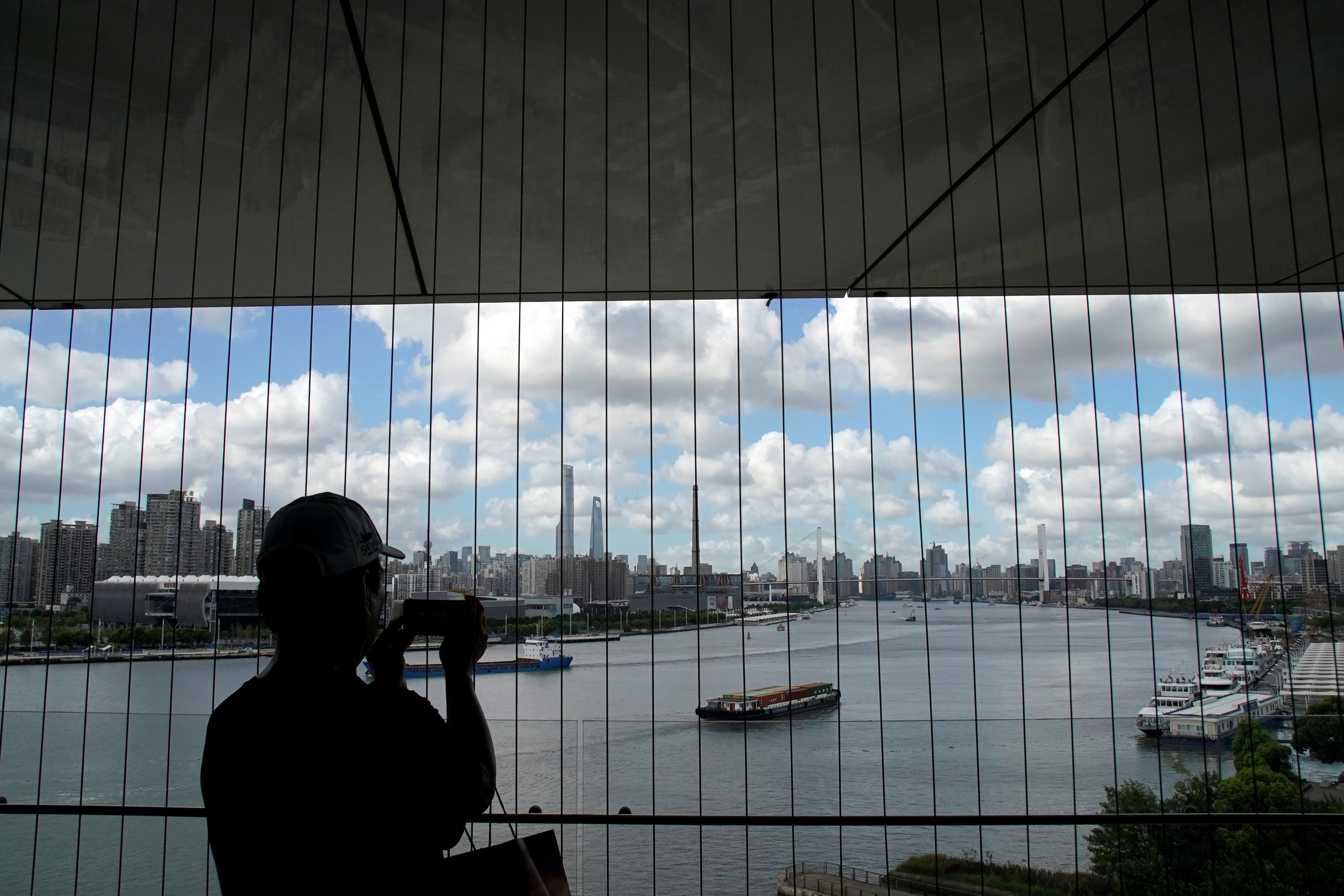Foreign investors have been locked out of China’s corporate bond market. Photo: Reuters