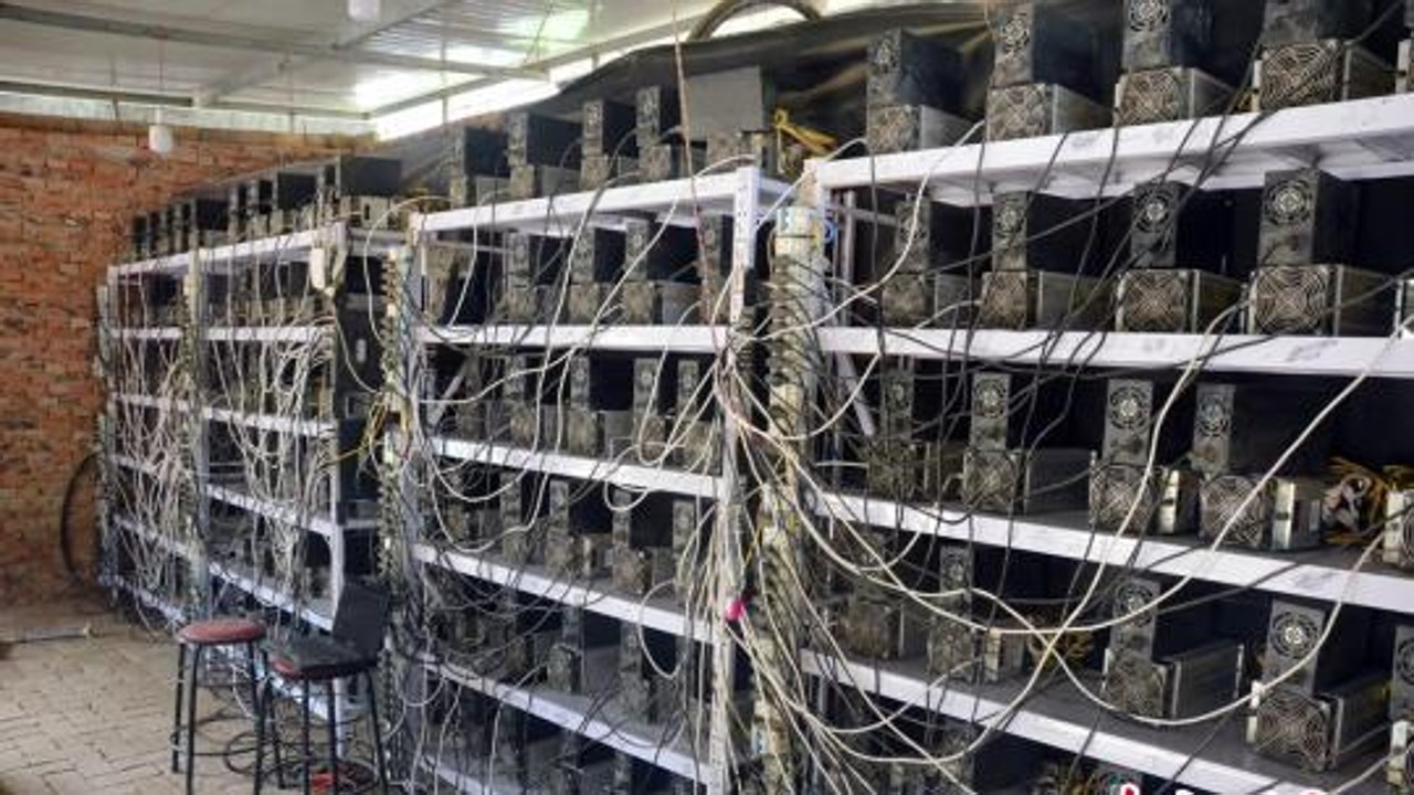 Four accused of stealing power from Chinese oil company to generate bitcoins  | South China Morning Post