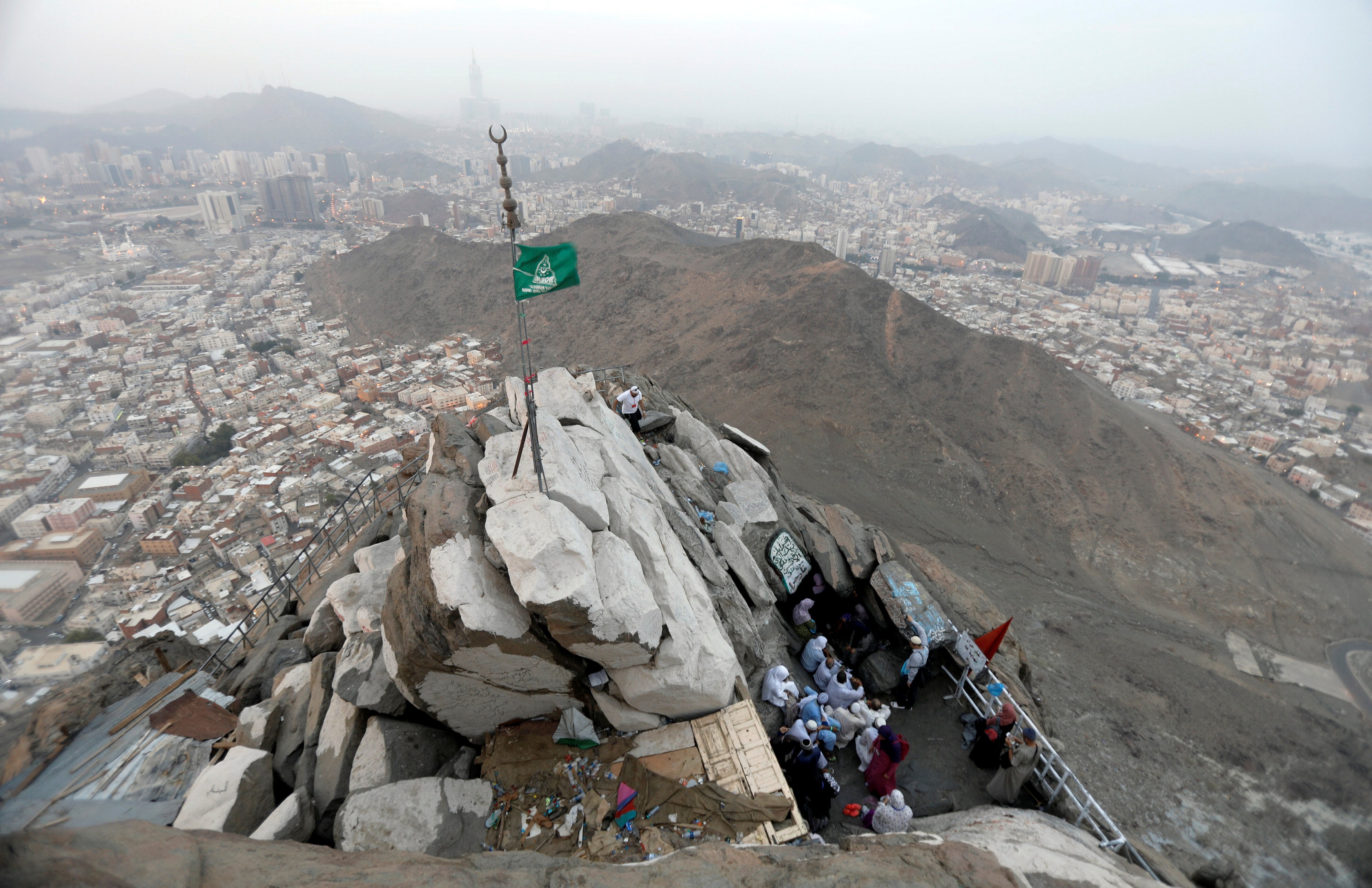 Muslim pilgrims visit Mount al-Noor, where Muslims believe Prophet Mohammad received the first words of the Koran. Photo: Reuters