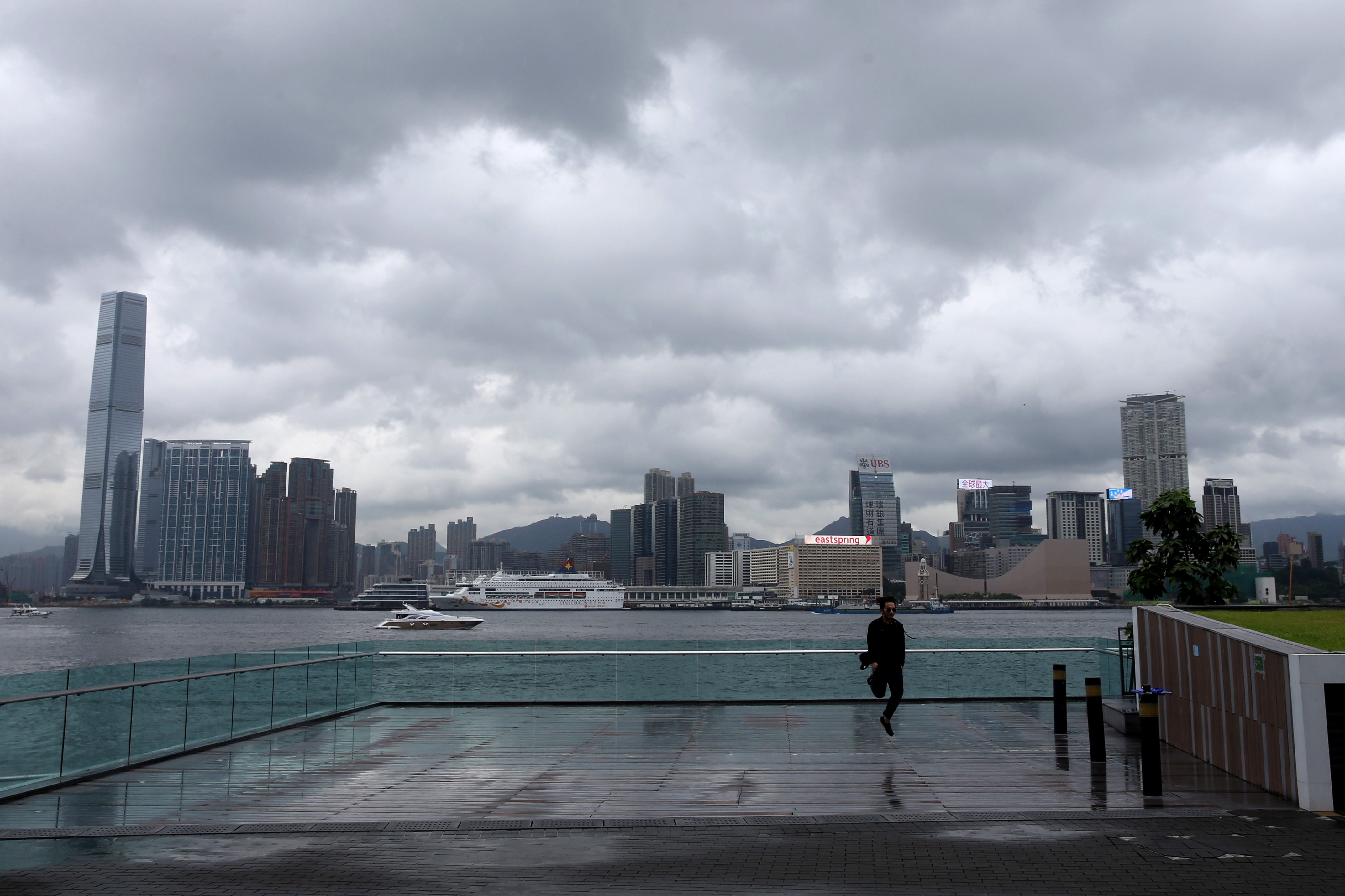 Hongkongers could be in for more bad weather. Photo: Sam Tsang