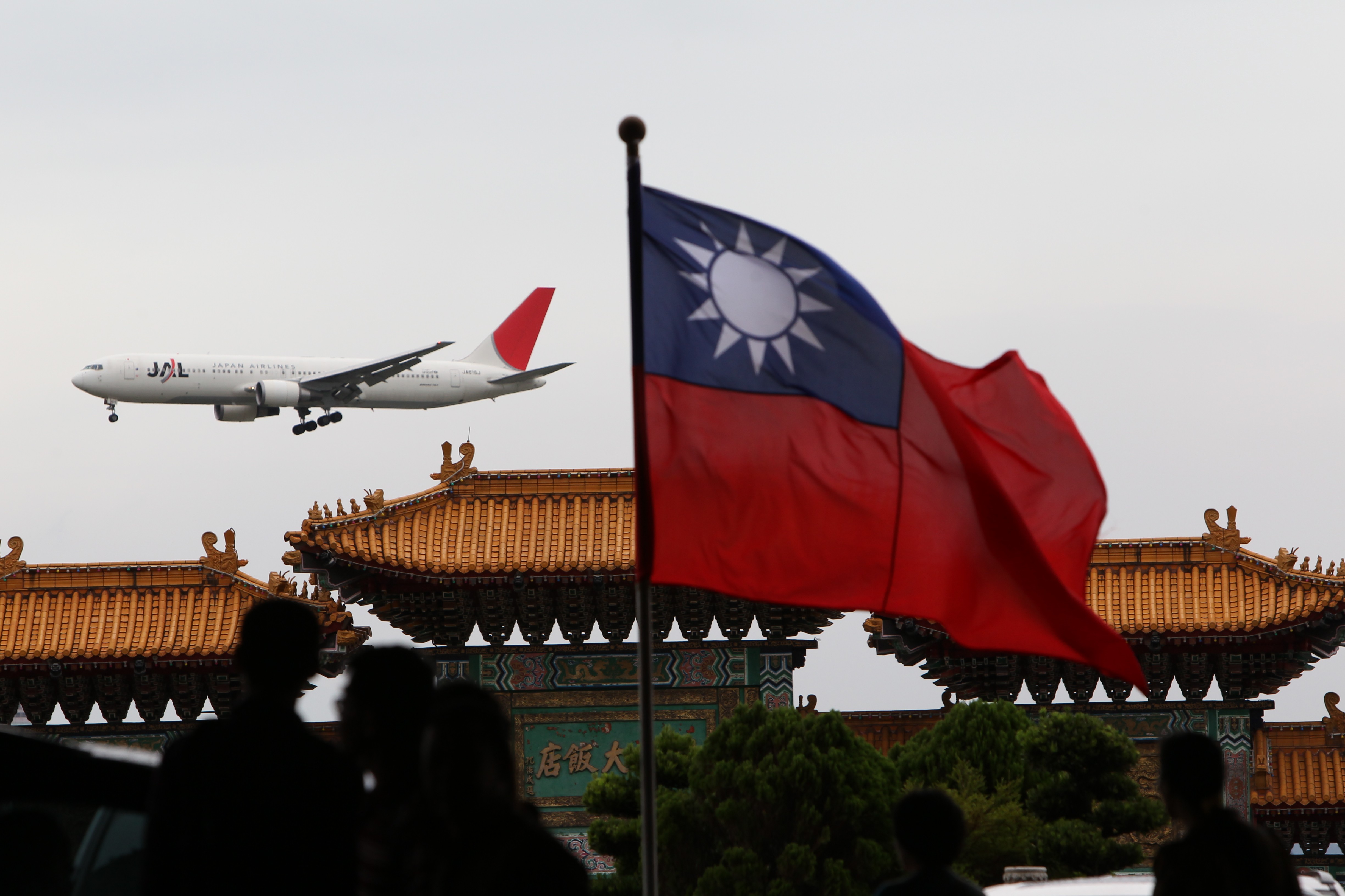 The multiple-entry visa option is intended to boost tourism and ties with Hong Kong and Macau. Photo: Felix Wong