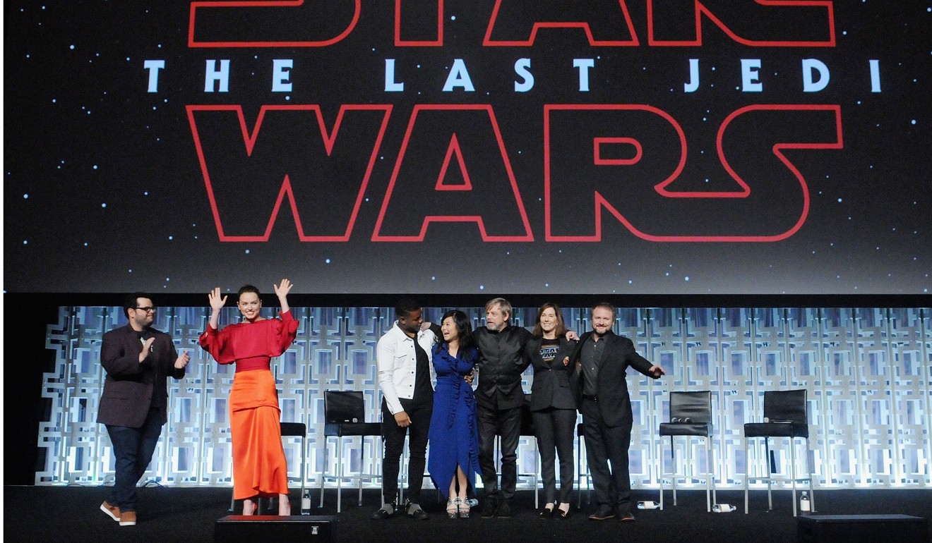 Star Wars: The Last Jedi premieres with tribute to late Carrie Fisher, Star  Wars: The Last Jedi