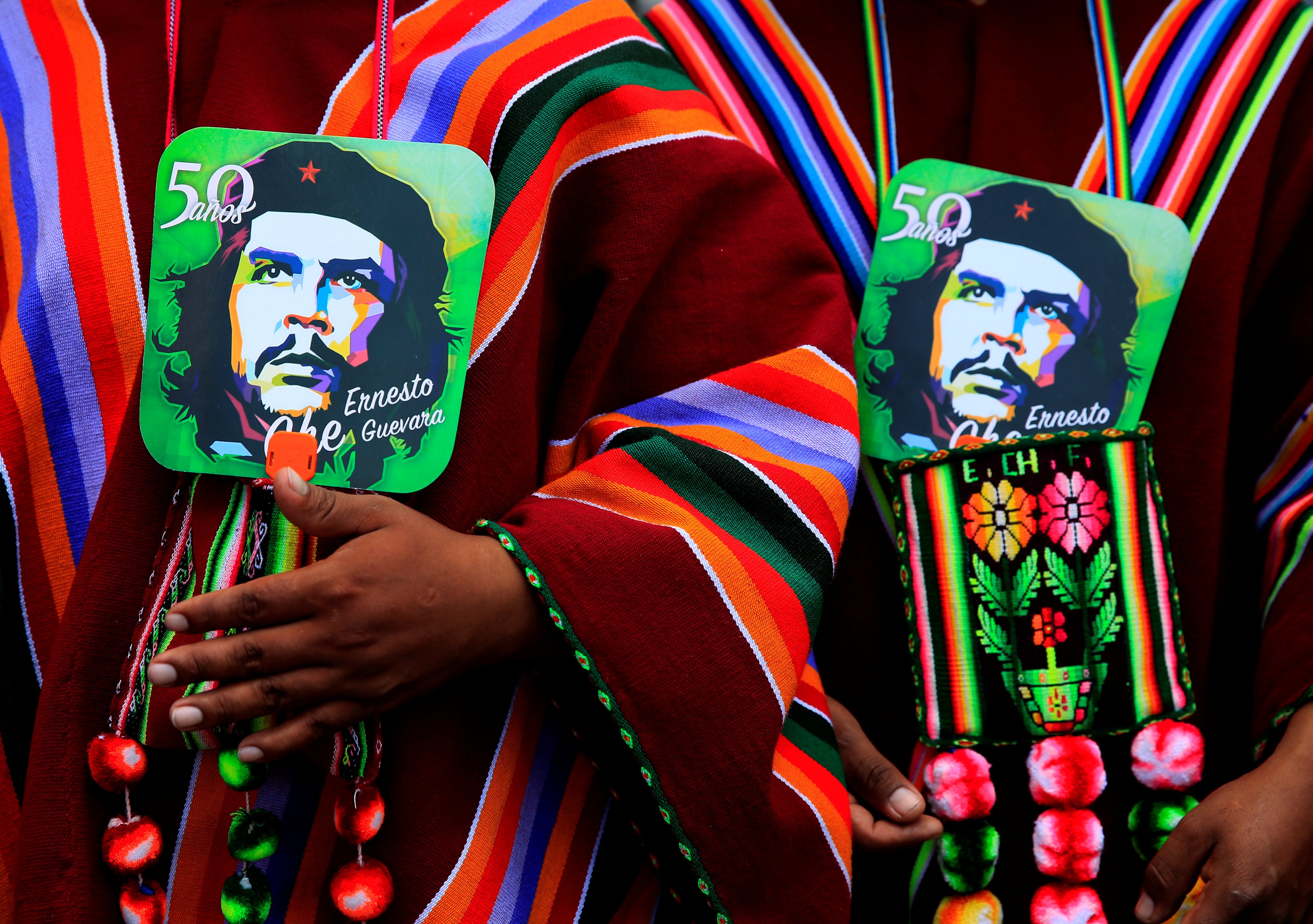 Thousands remember revolutionary Che Guevara on 50th anniversary