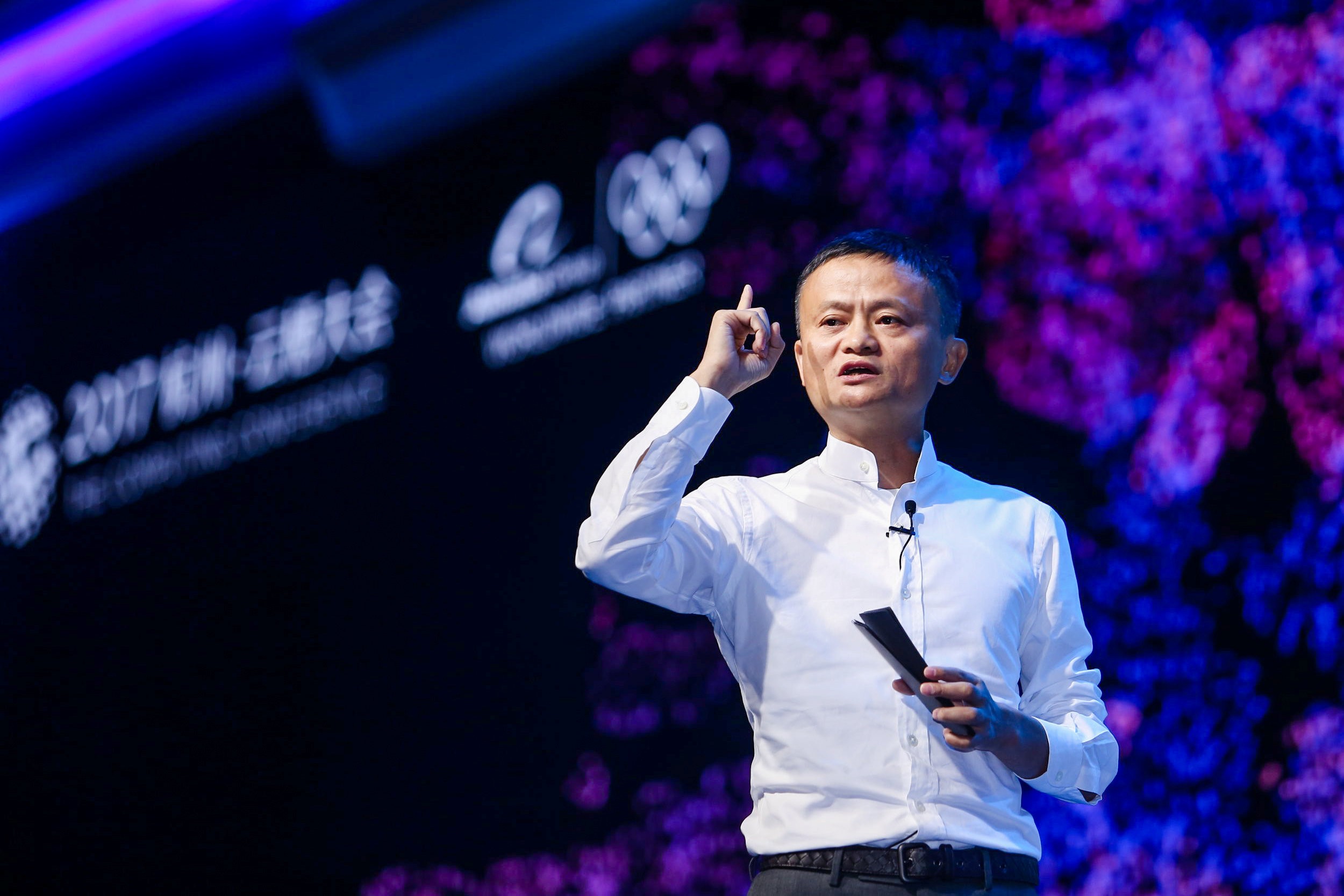 People are wise, so have confidence in yourselves and don’t worry about the robot revolution, urges the Alibaba founder