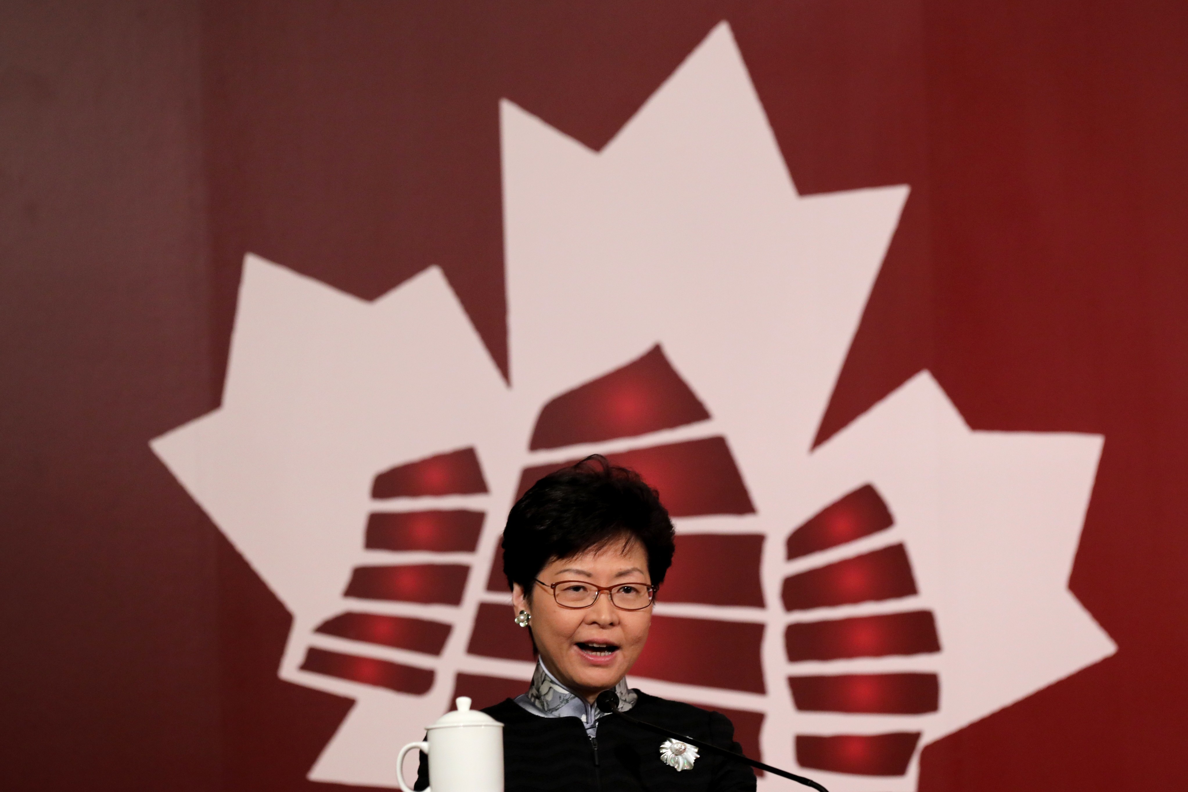 Chief Executive Carrie Lam Cheng Yuet-ngor speaks at the lunch held by the Canadian Chamber of Commerce in Admiralty. Photo: Edward Wong