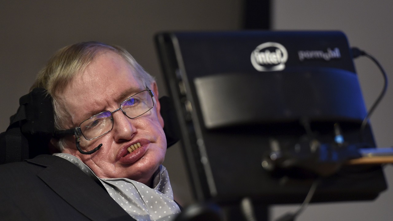 British scientist and theoretical physicist Stephen Hawking in London, Britain in December, 2015. Photo: REUTERS/Toby Melville