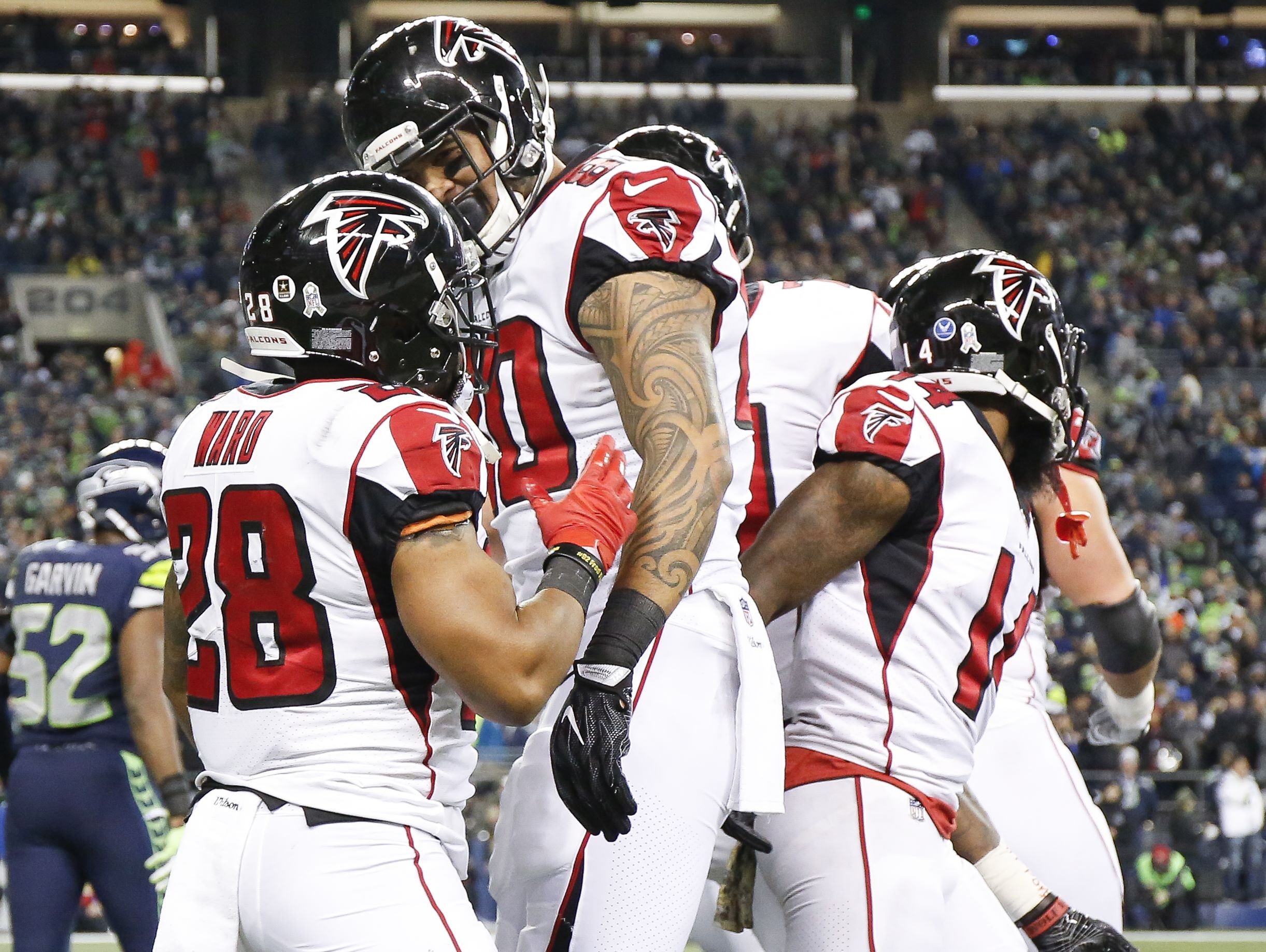 Seahawks fall just short in 34-31 loss to Falcons on Monday Night Football