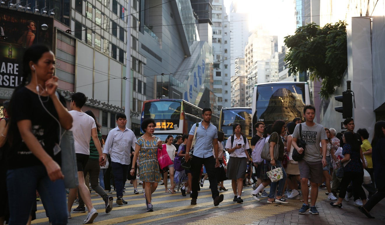 Fewer than a third of Hongkongers volunteered in the past year, despite a majority agreeing they should give back to the community. Photo: Sam Tsang