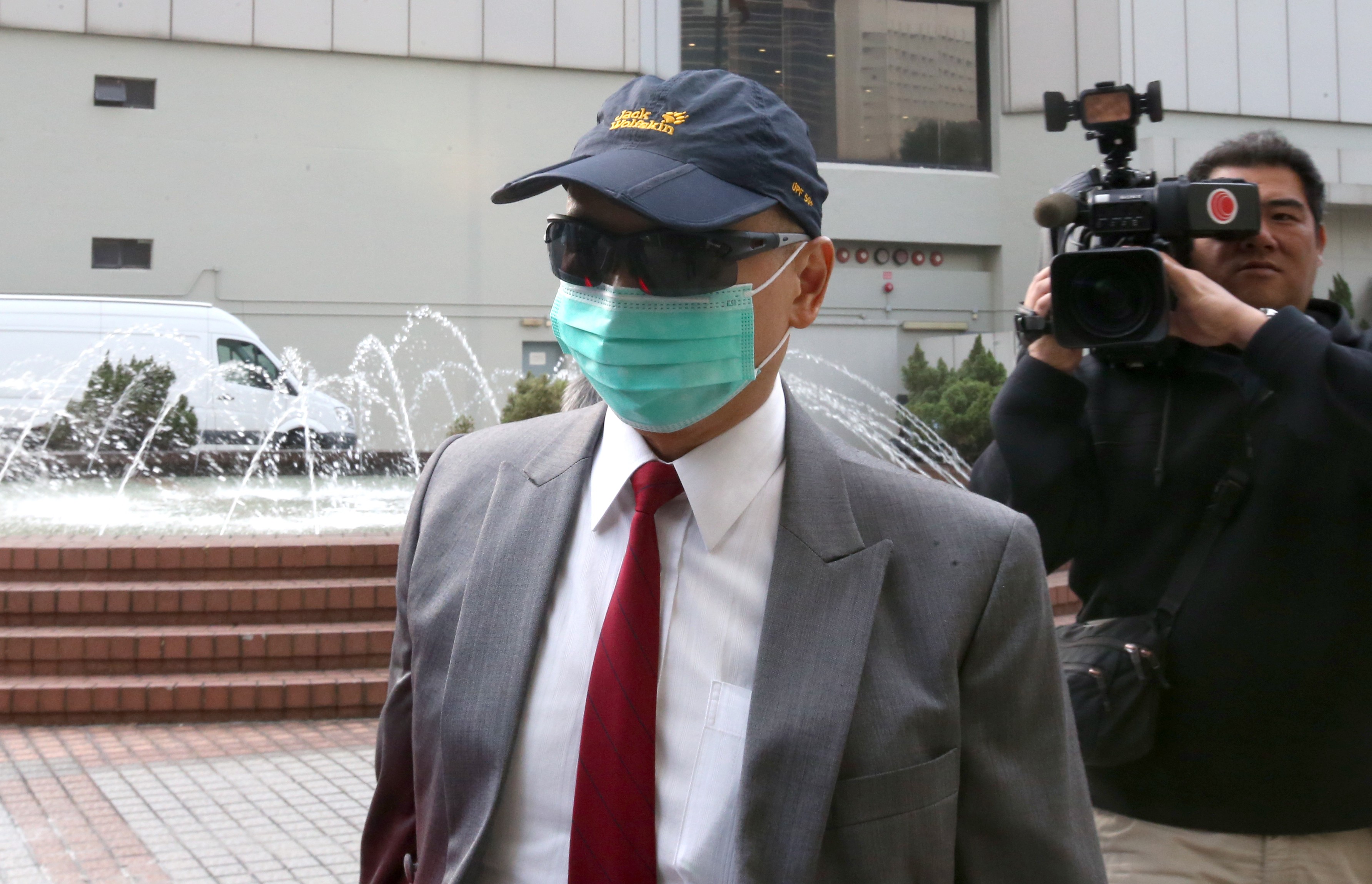 Dr Stephen Chow Heung-wing outside the High Court on Monday. Photo: David Wong