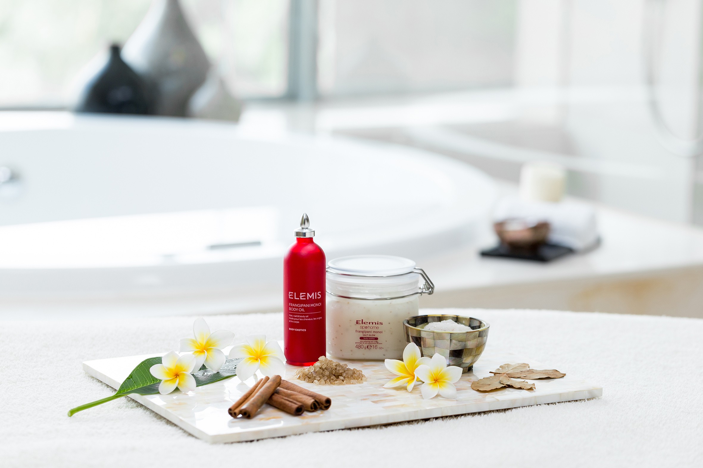 You can look forward to a relaxing 80-minute Nourishing Winter Treatment at Melo Spa.