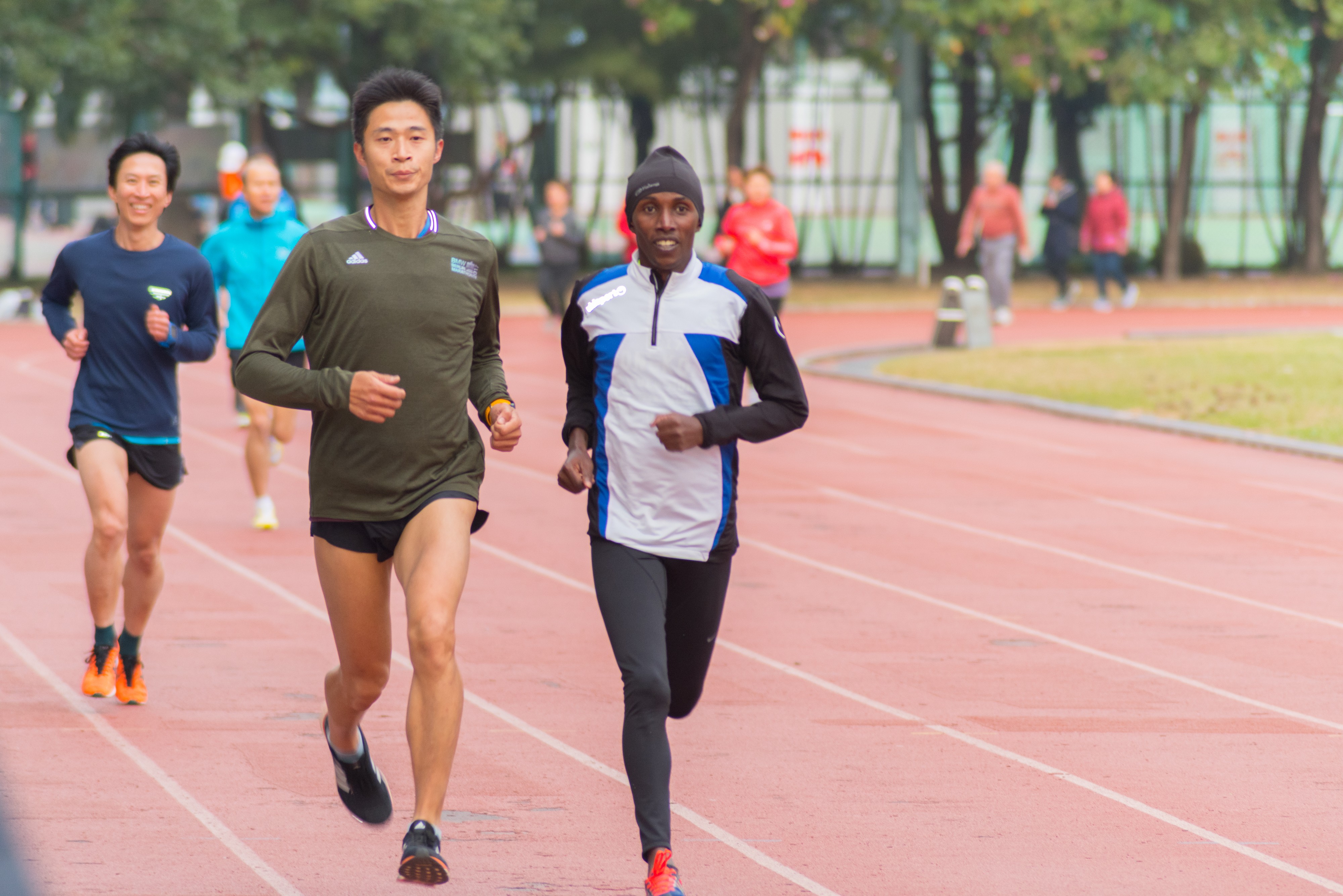 Lukas Wambua Muteti coaches in Hong Kong and Taipei. Photos: MIRARunners