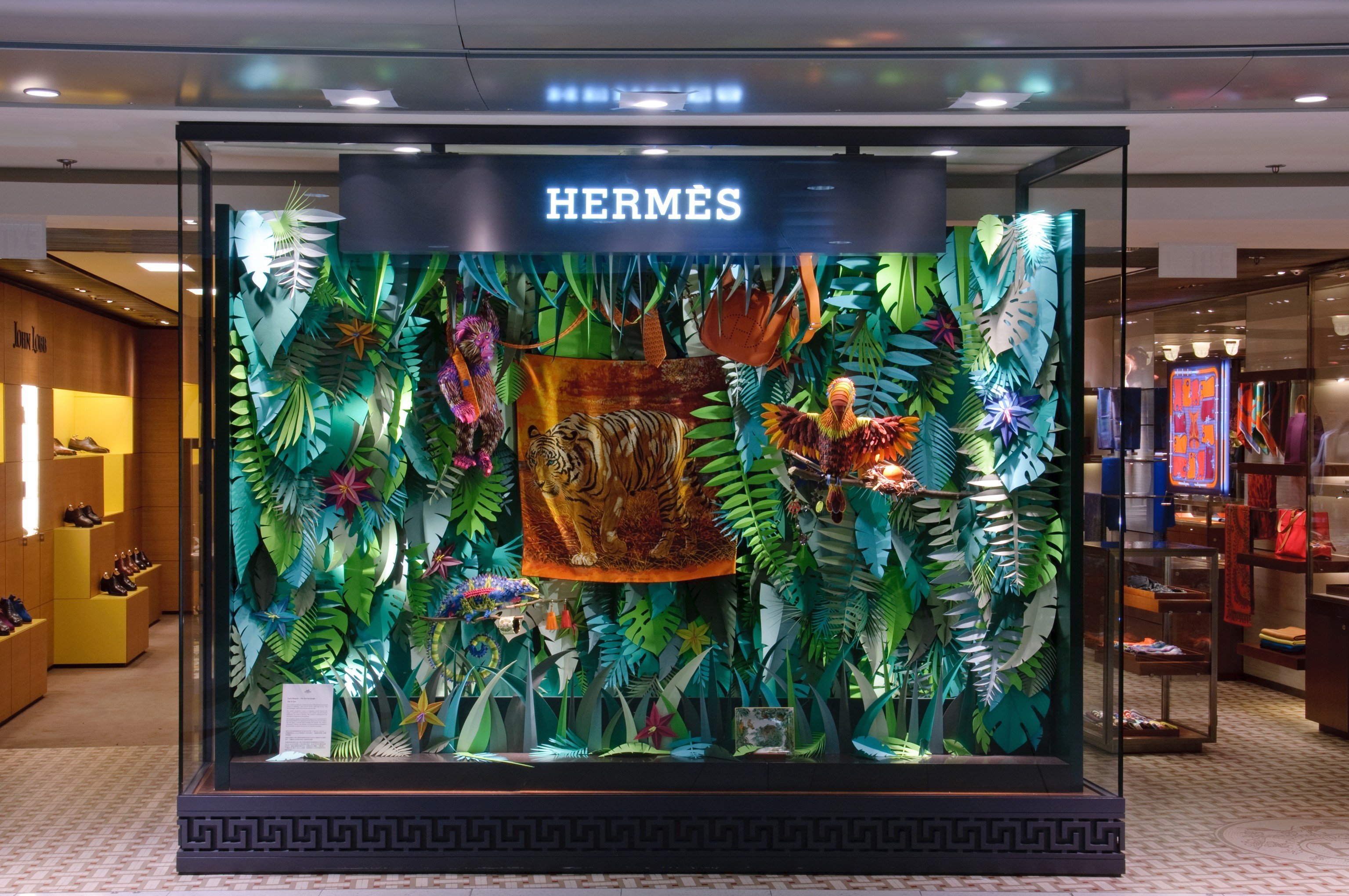 Hermes 2018 S/S window display