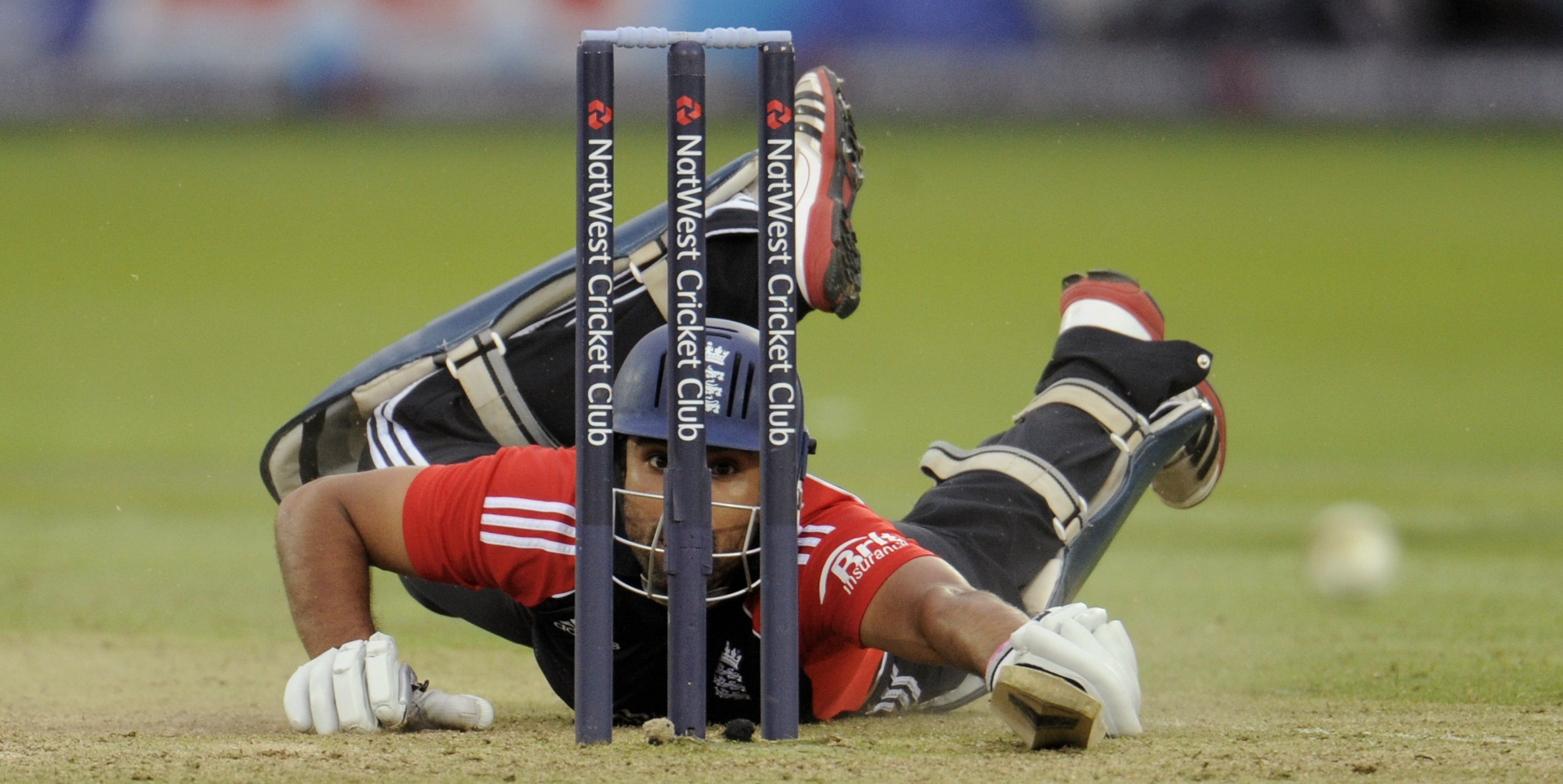 England's Ravi Bopara dives into his crease during a one-day international cricket match against India at Lord's in 2011. Photo: Reuters