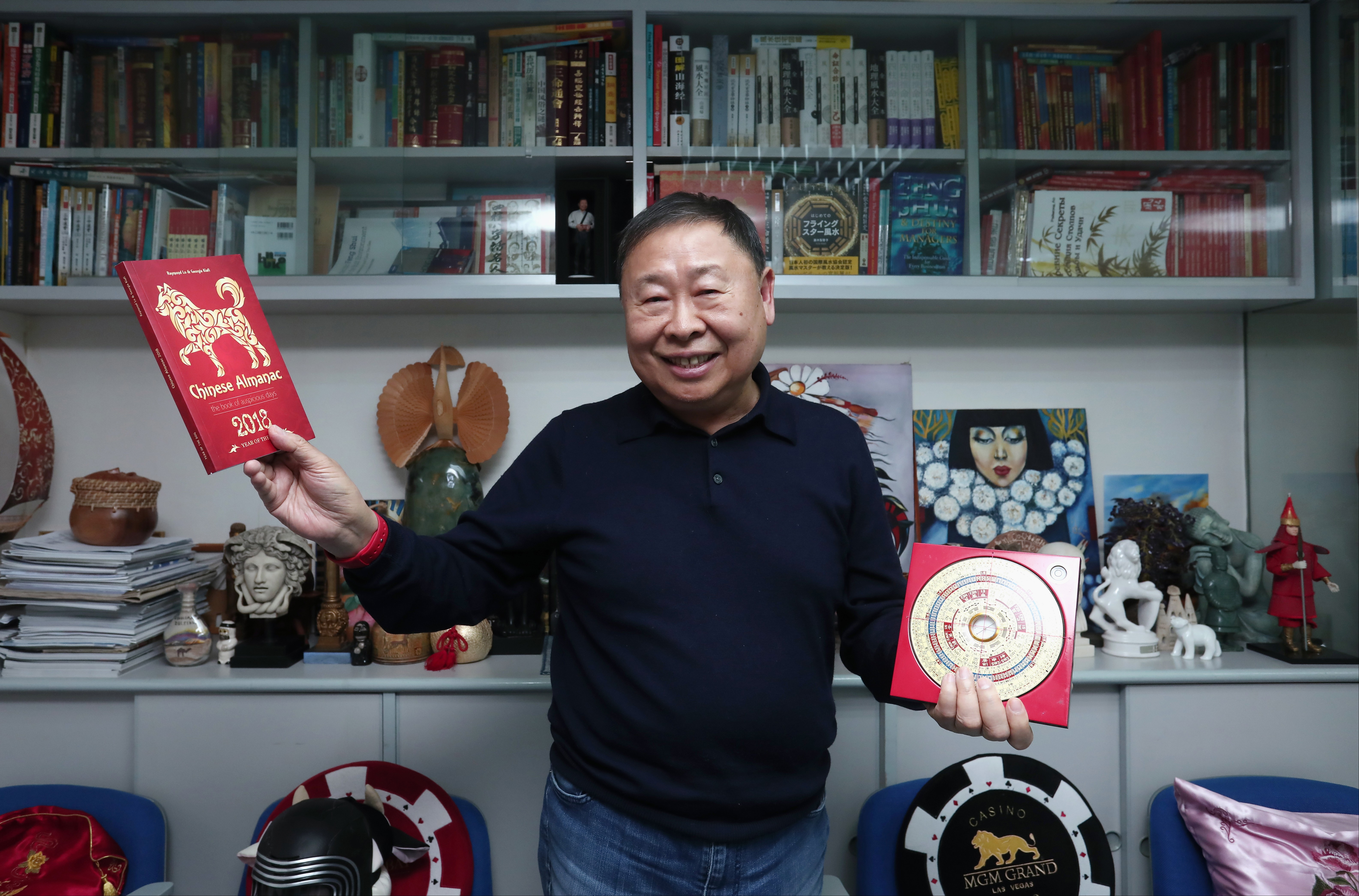 Feng Shui grandmaster Raymond Lo says this is the year to stay conservative. Photo: Jonathan Wong