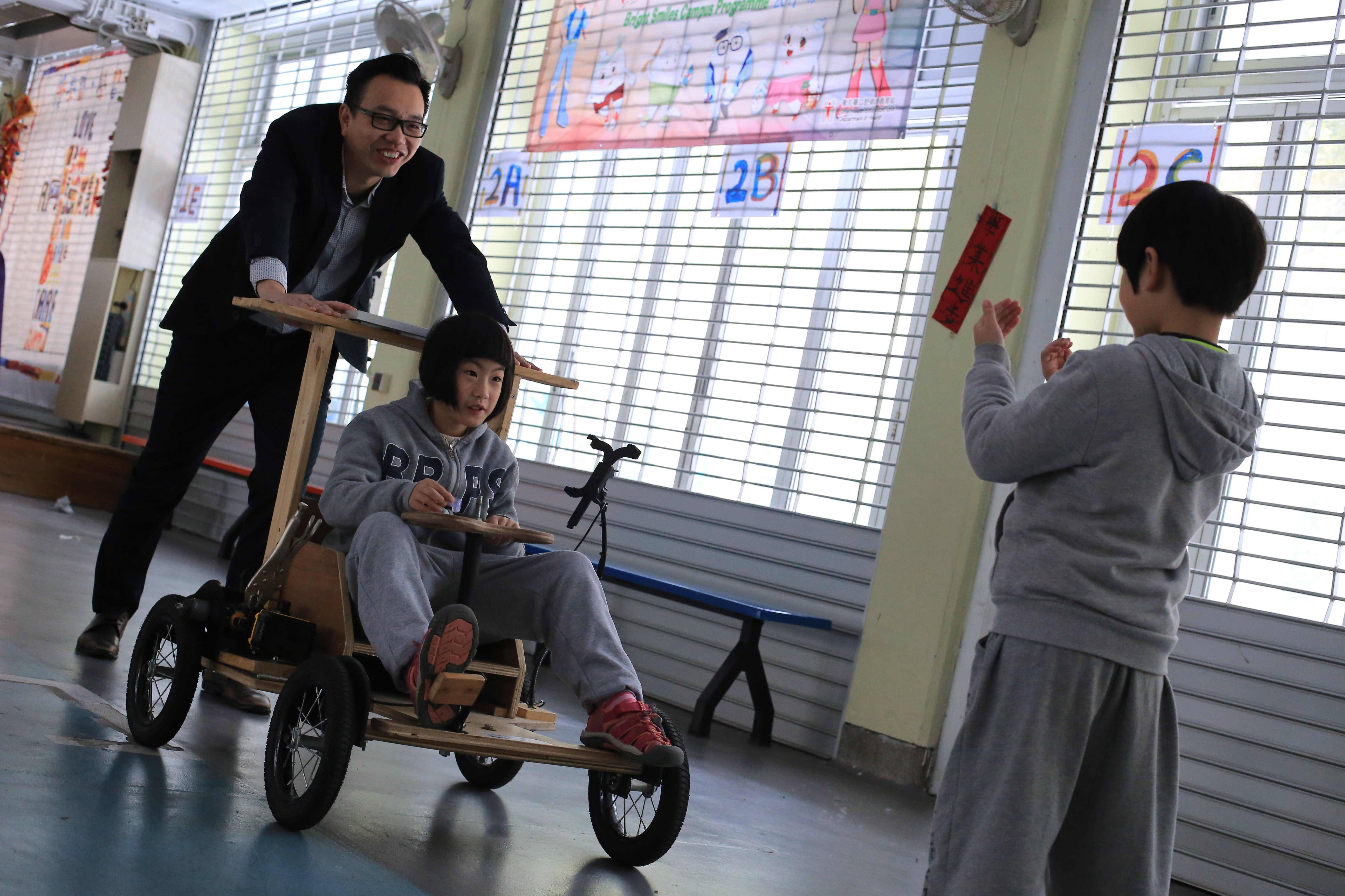 Principal Chu Tsz-wing urged the school’s teachers to change their old-fashioned chalk-and-talk teaching approach. Photo: Dickson Lee