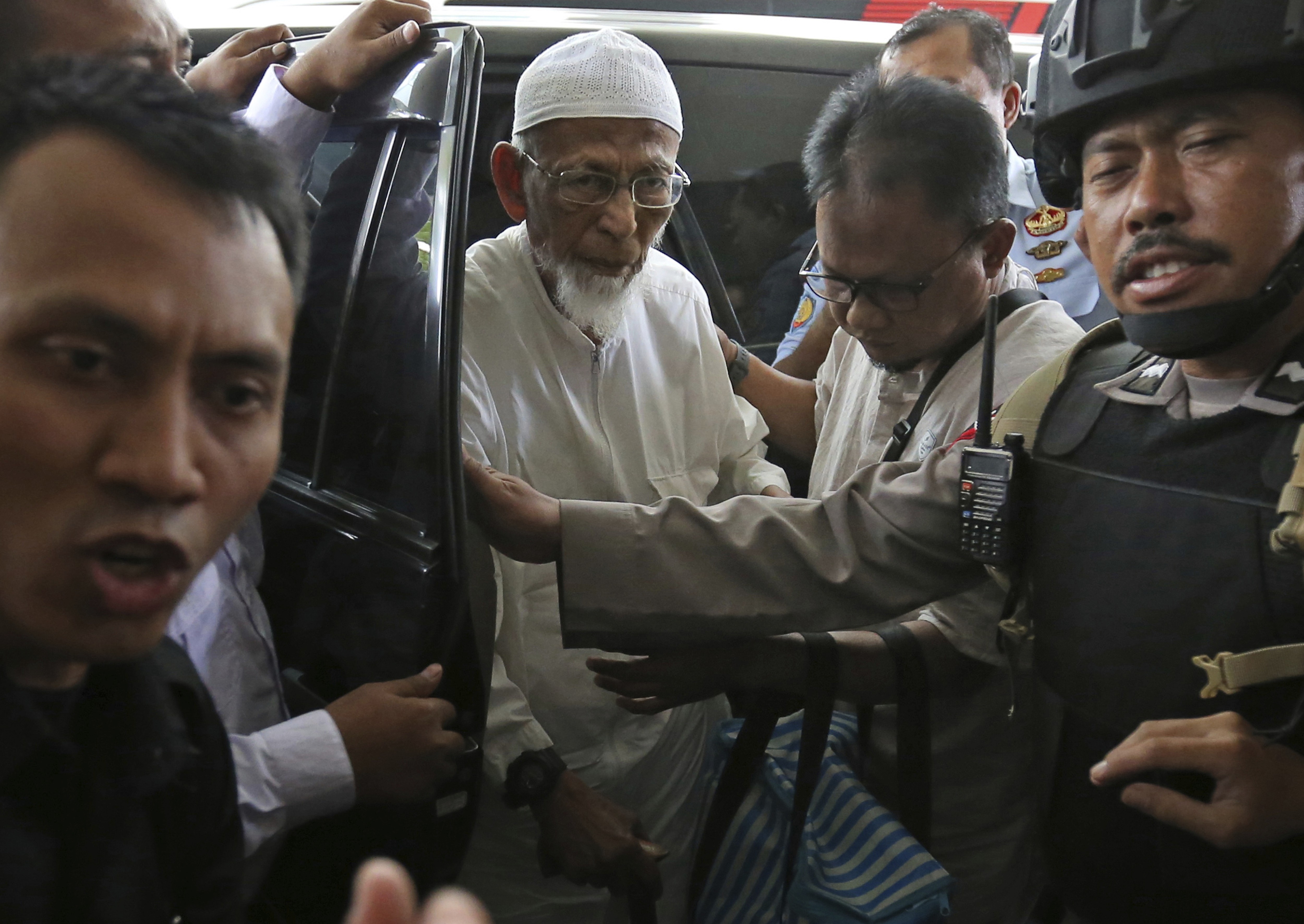 Ailing radical cleric Abu Bakar Bashir arriving at Cipto Mangunkusumo Hospital in Jakarta, Indonesia on Thursday, March 1, 2018. Photo: AP