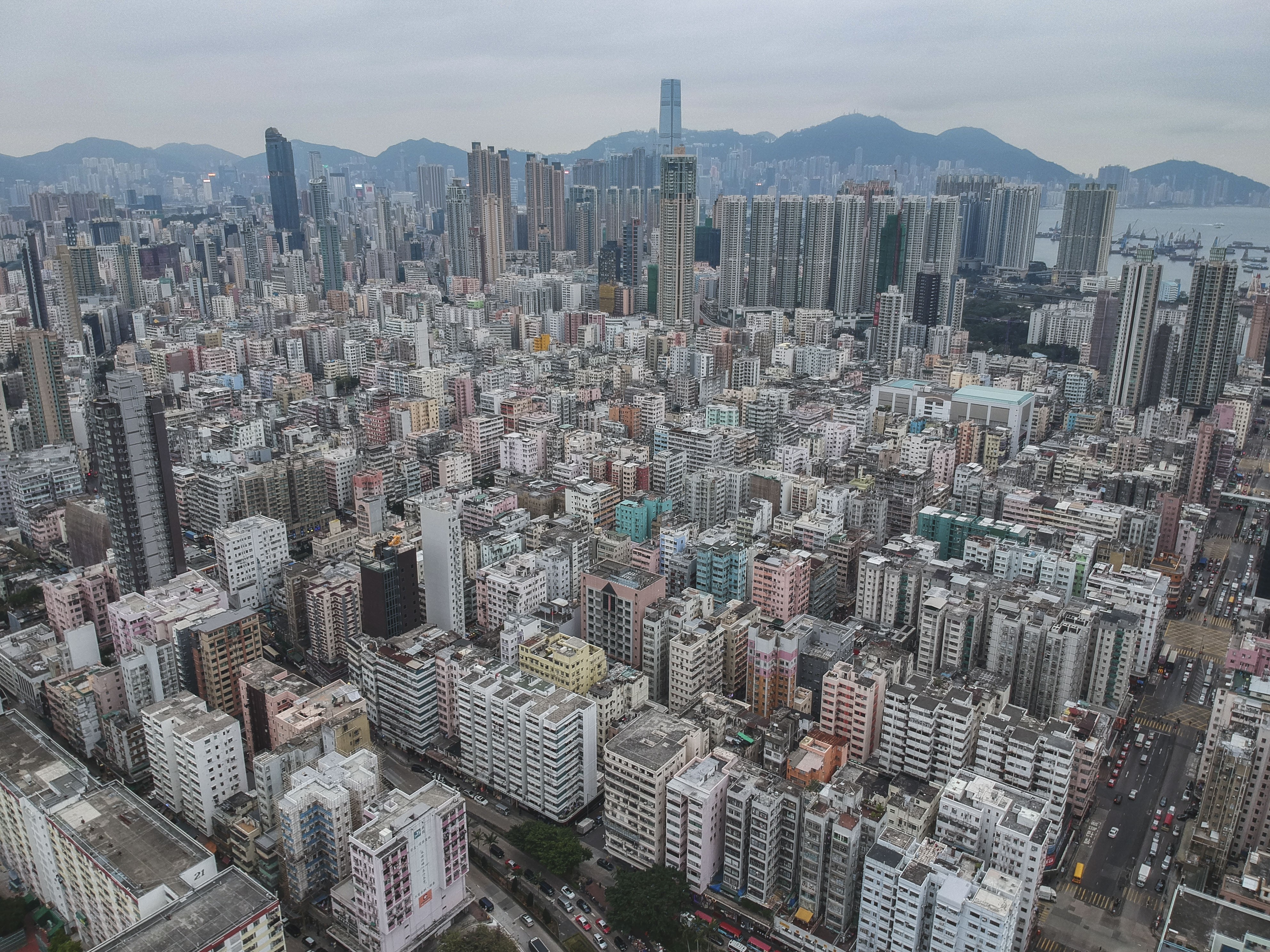 A view of residential buildings in the Sham Shui Po district in Kowloon. BIS said in a report that Hong Kong’s banking sector was vulnerable to a crisis because of climbing property prices. Photo: Roy Issa
