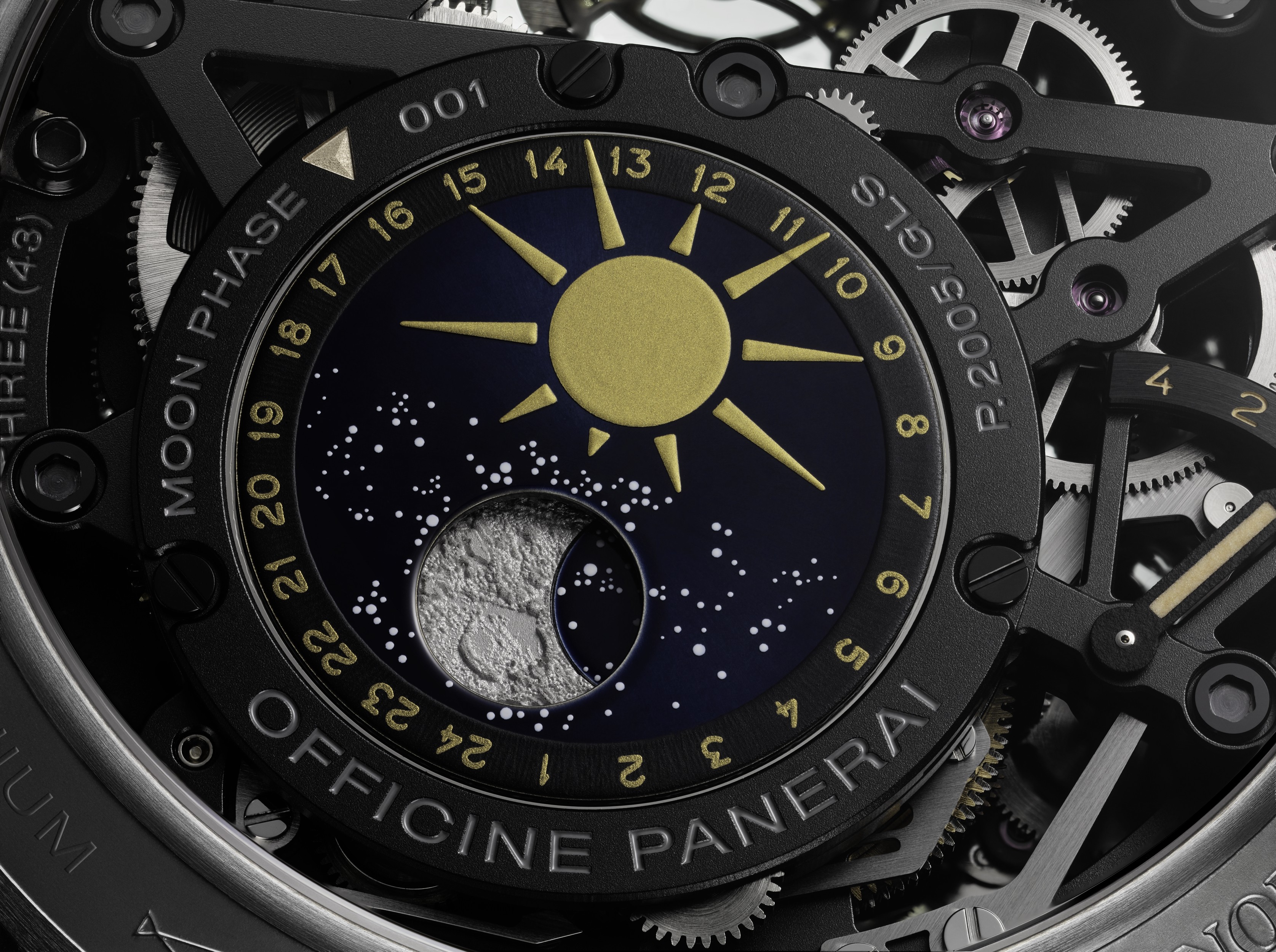 L’Astronomo Luminor 1950 Tourbillon Moon Phases Equation of Time GMT is dedicated to Galileo Galilei. This is the first timepiece from the brand to feature a moon phase. The day/night indicator which also displays the phases of the moon is found on the caseback.