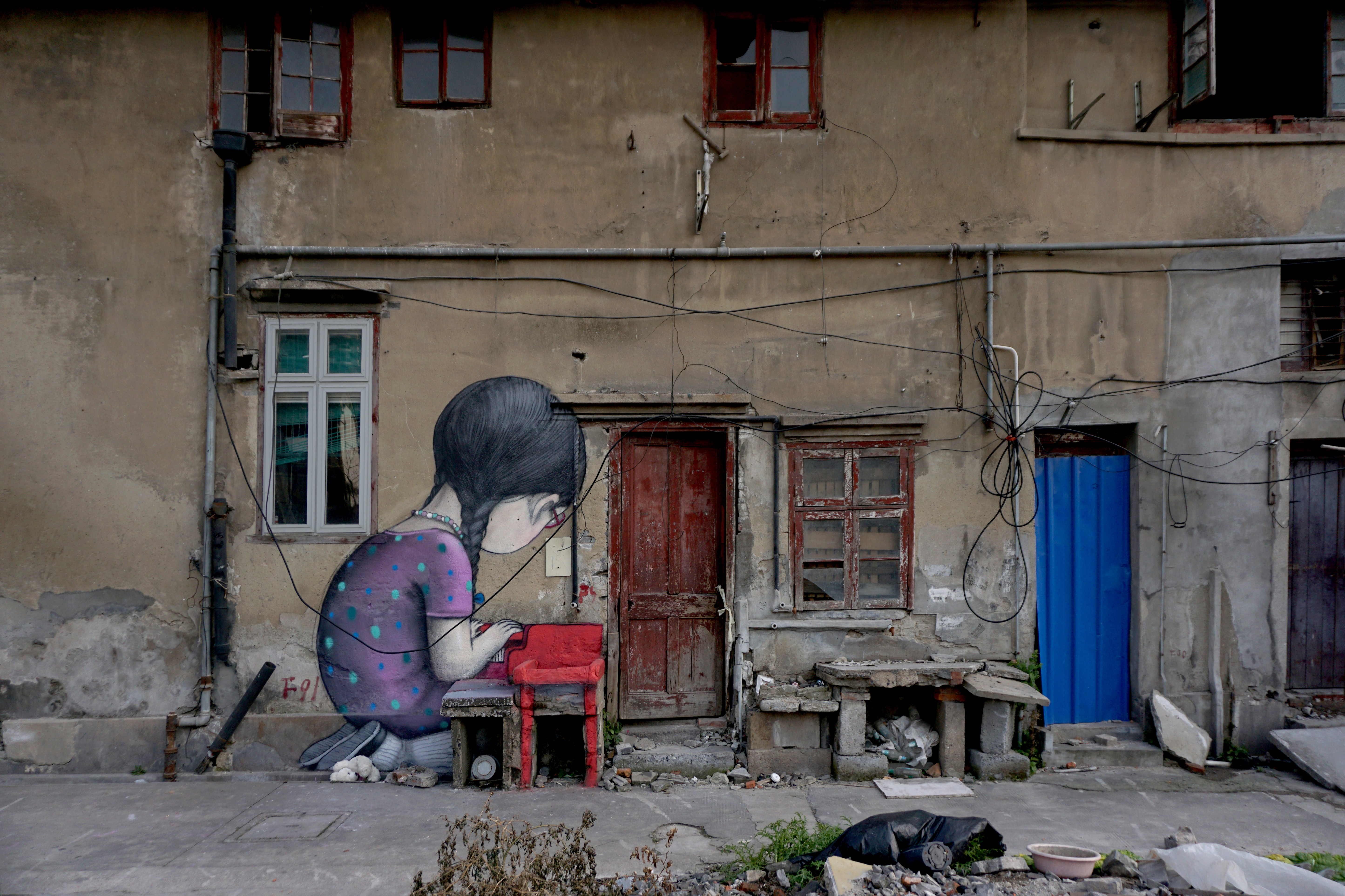 The innocent figures of Julien Malland, also known as Seth, are a world away from typical graffiti