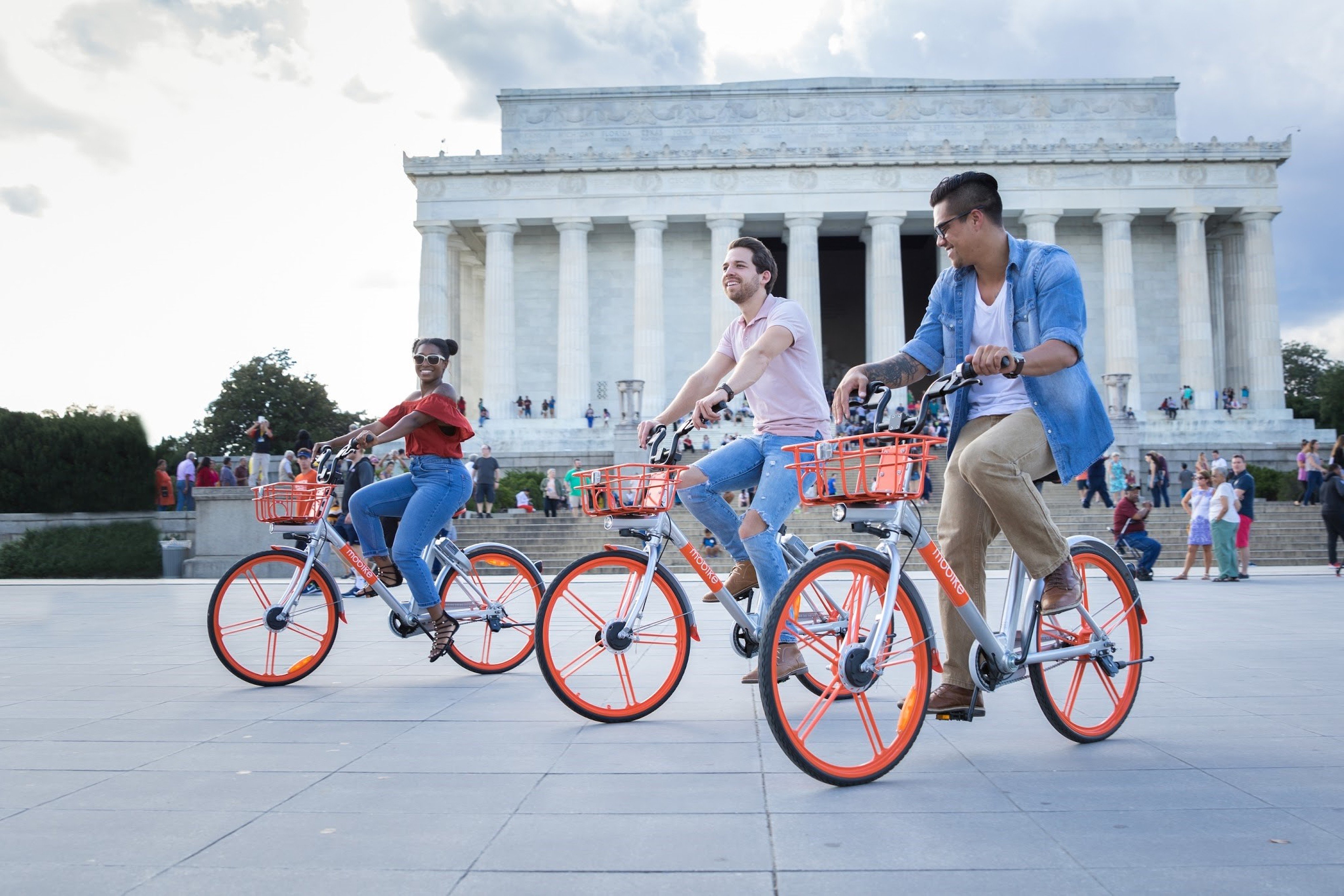 Beijing -- September 20, 2017 -- Mobike, the world's largest smart bike sharing company, has introduced its service in Washington, D.C., the capital of the United States.