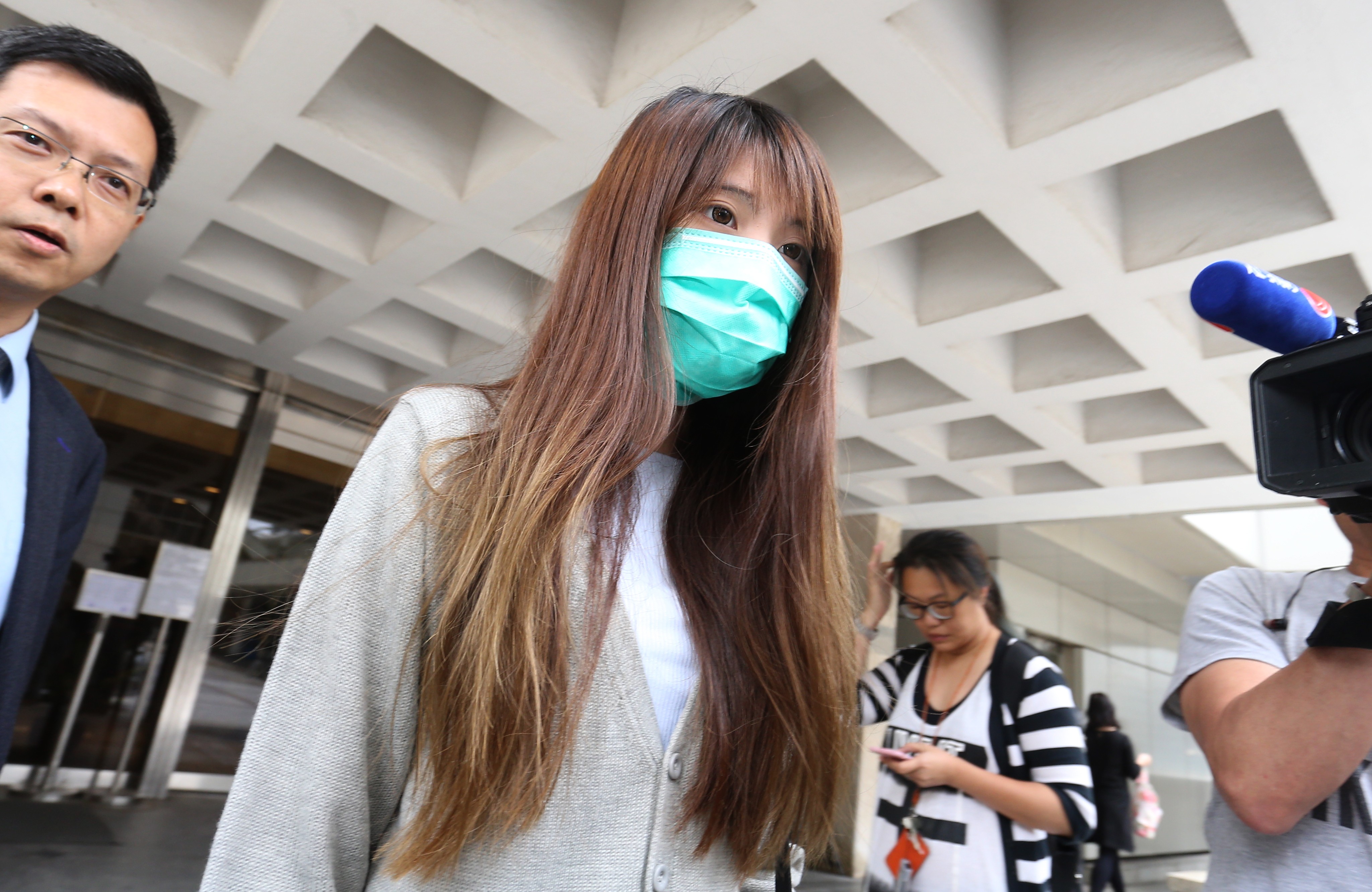 Witness Ho Ling-yu from the body-in-cement murder case appears at the High Court in Admiralty. Photo: Dickson Lee