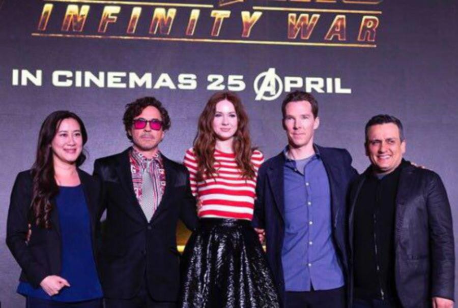 Iron Man actor Robert Downey Jr (second left) Karen Gillan, who plays Nebula (centre), and Doctor Strange star Benedict Cumberbatch (second right)– flanked by executive producer Trinh Tran (left) and co-director Joe Russo (right) – were in Singapore to promote the Marvel film ‘Avengers: Infinity War’, which will be released worldwide from April 25. Photo: Photo: Marina Bay Sands Instagram @marinabaysands