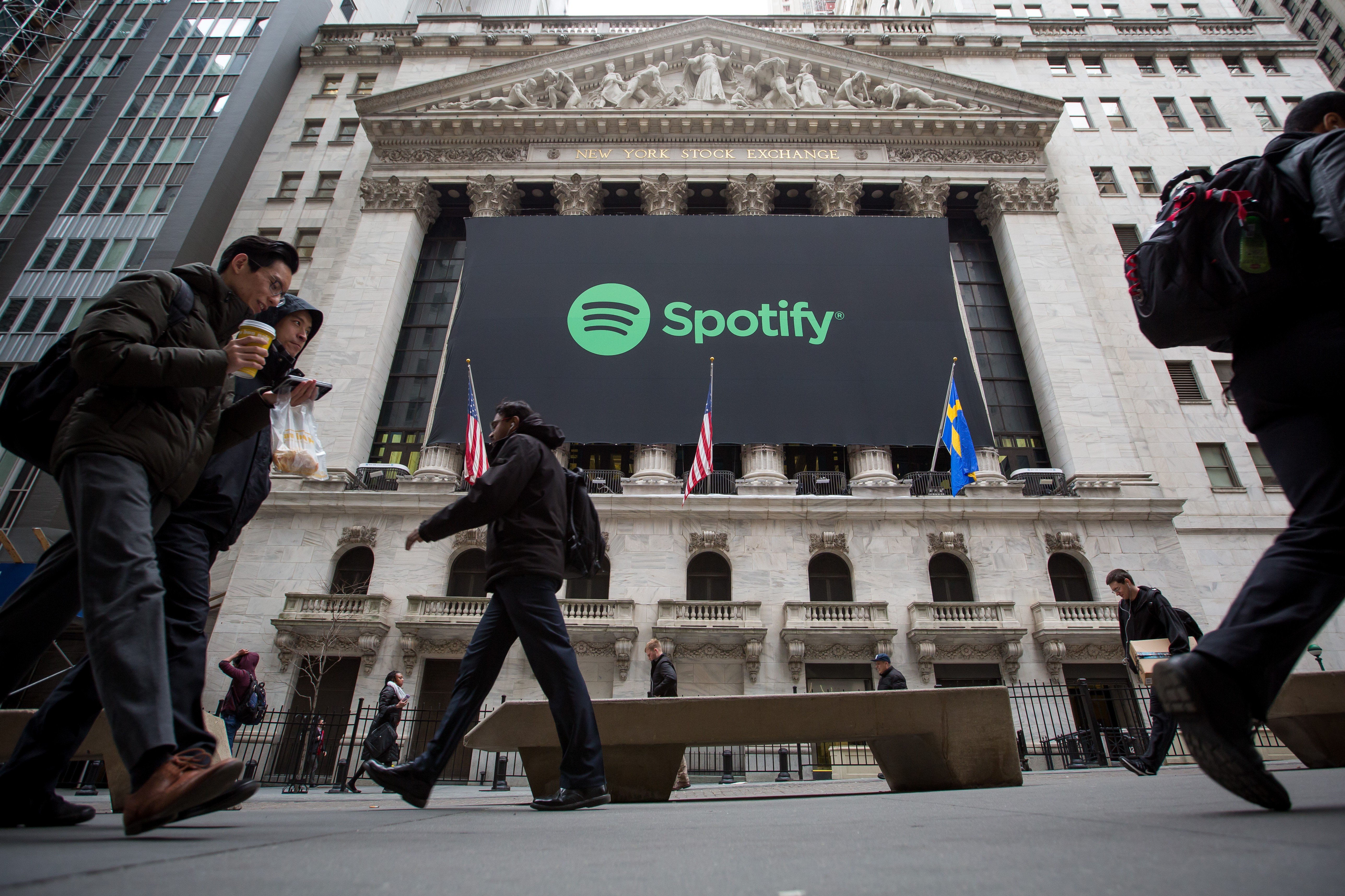 Spotify’s shares ended up 12.9 per cent higher on its first day of trading on the New York Stock Exchange, on April 3, a smooth debut that could pave the way for other companies looking to go public without the aid of Wall Street underwriters. Photo: Bloomberg