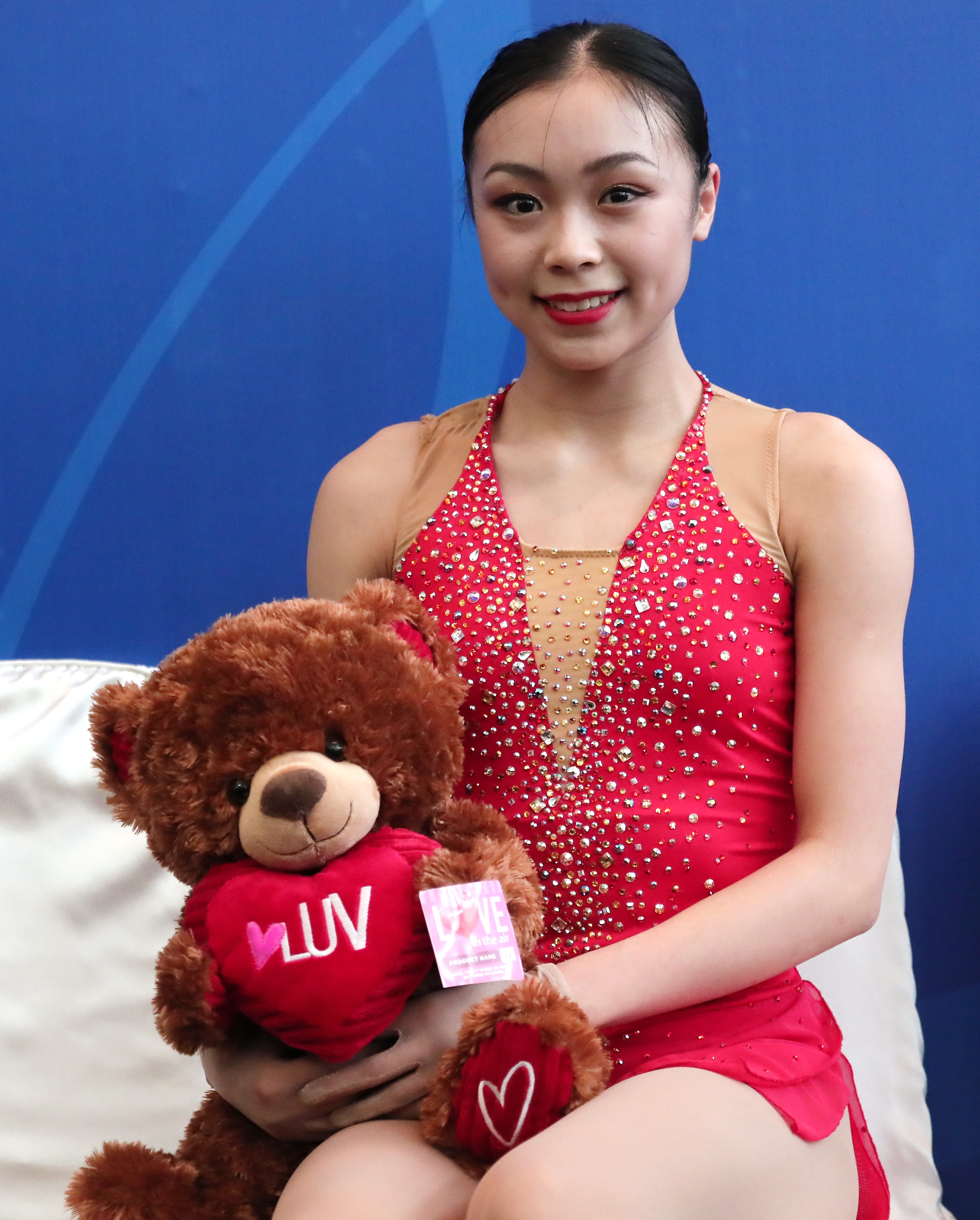 Christy Leung Yi celebrates her victory at the Hong Kong Ice Skating Championships at Festival Walk. Photo: Jonathan Wong