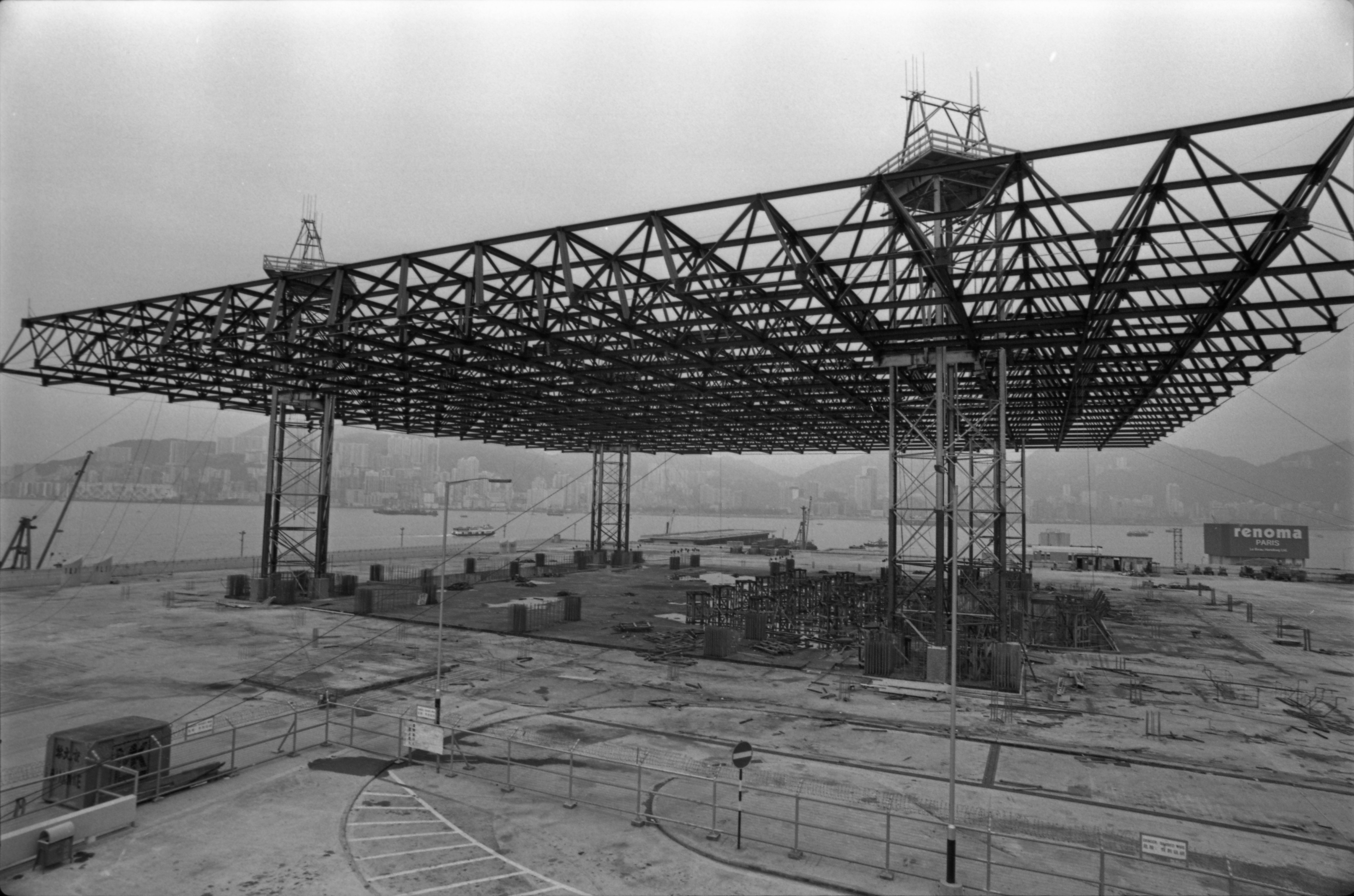 The Hong Kong Coliseum in Hung Hom under construction, in January 1978. Picture: SCMP