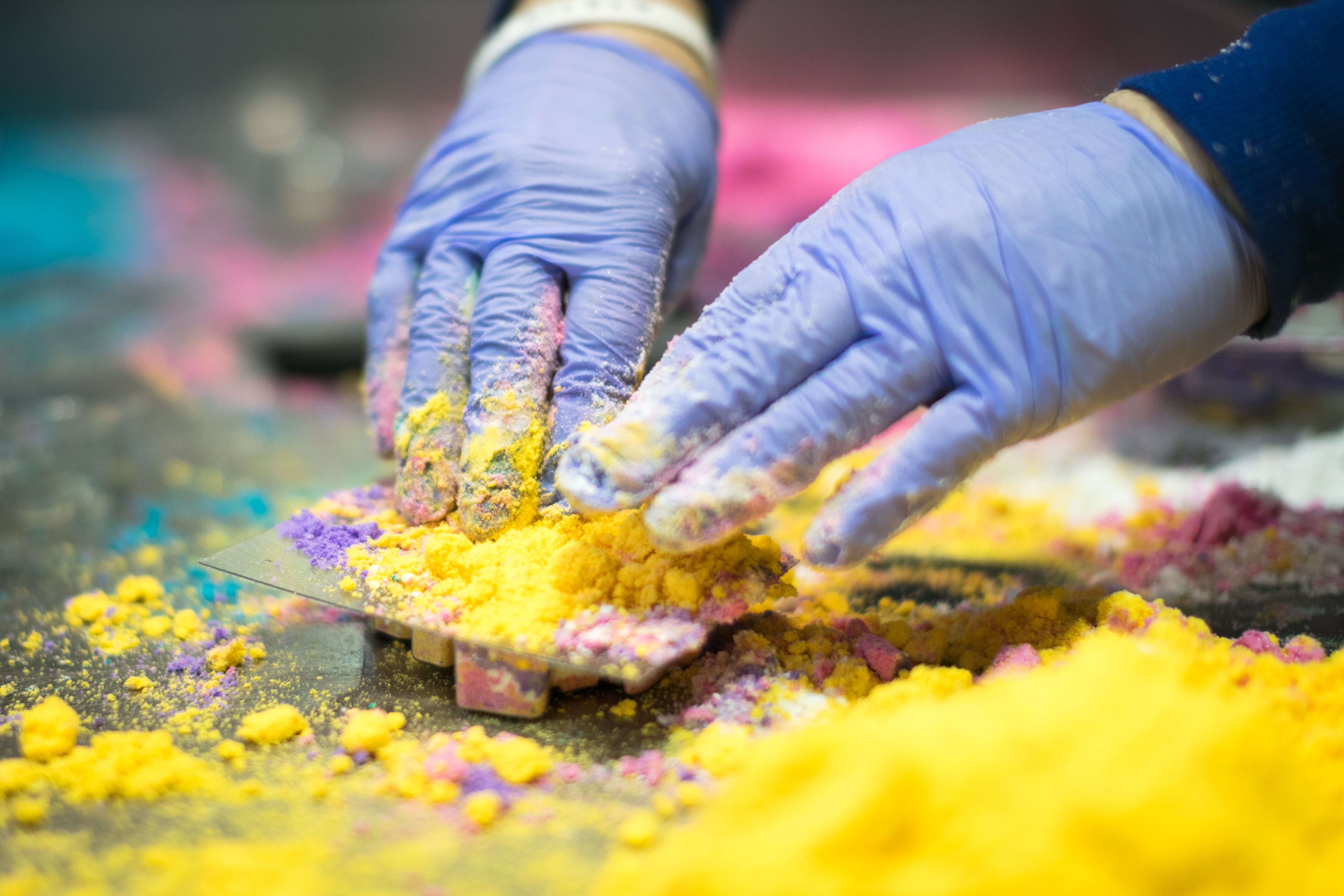 Whether you want to take part in a eco-friendly soap workshop, join a handmade jewellery class, visit a make-up exhibition or learn to make a silver ring, there is an event for you in Hong Kong during the next month