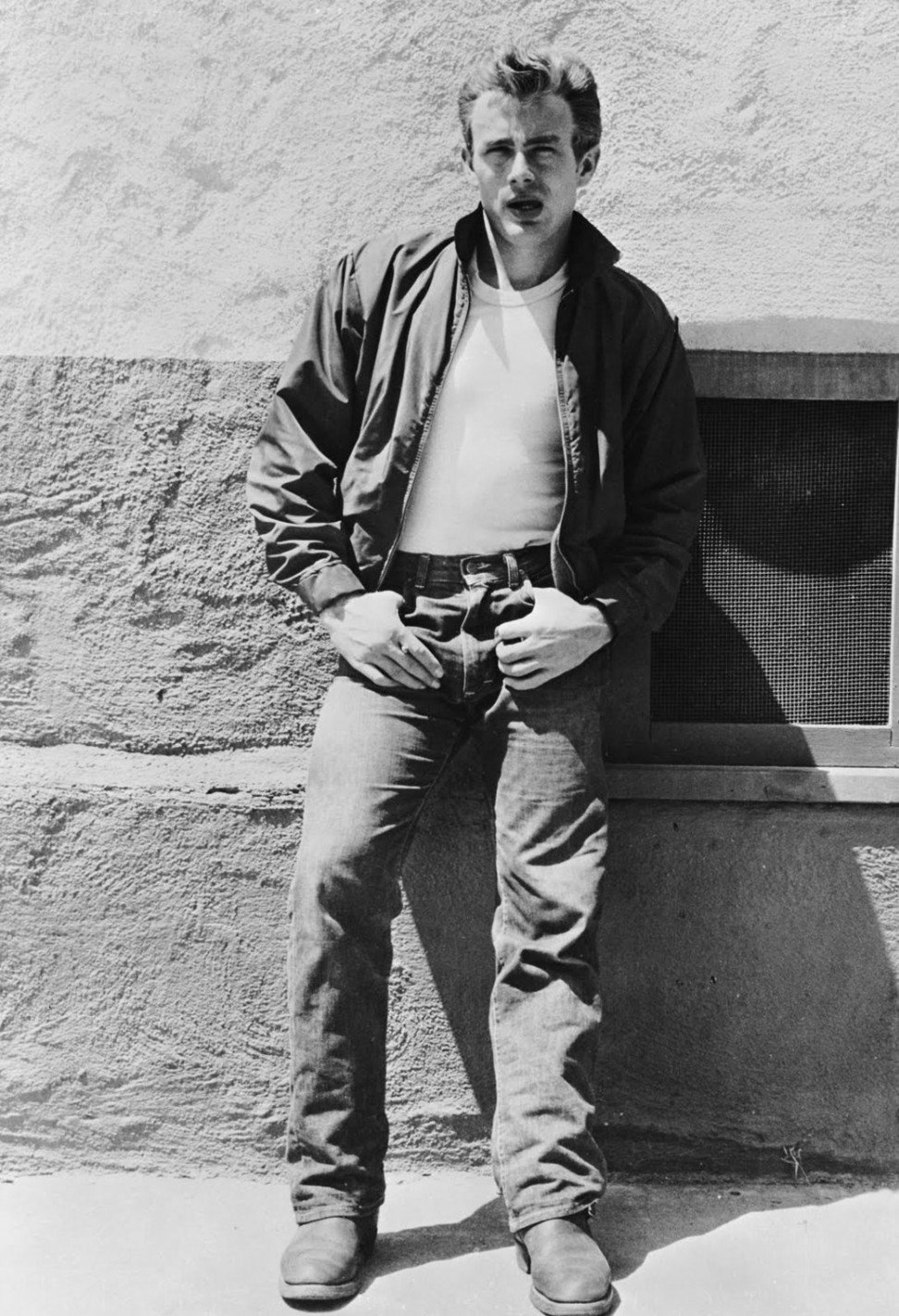 Street Food Cinema - Throwback: May 31, 1955 James Dean wardrobe test for  his last movie, GIANT. He passed away 4 months later at 24. GIANT was  released one year later. He