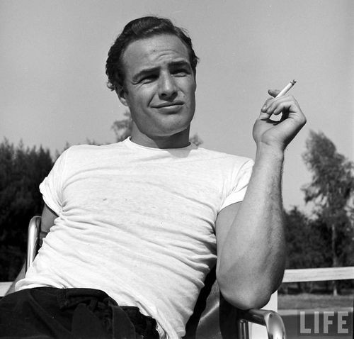 Actor Marlon Brando made the white T-shirt cool and sexy in the 1950s, and fashionistas have been copying him ever since. 