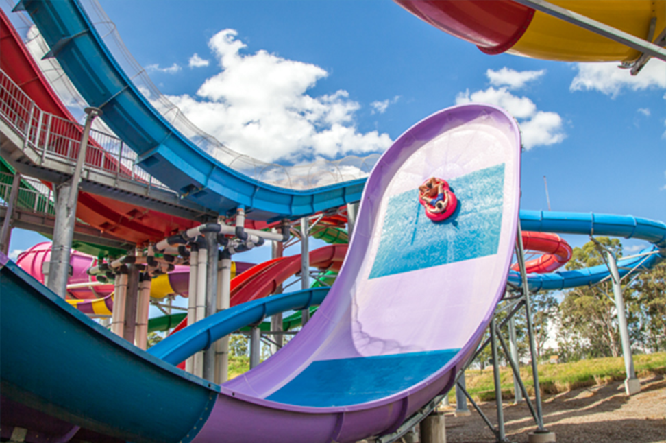 Wet N Wild Wave Pool - Water Park in Las Vegas