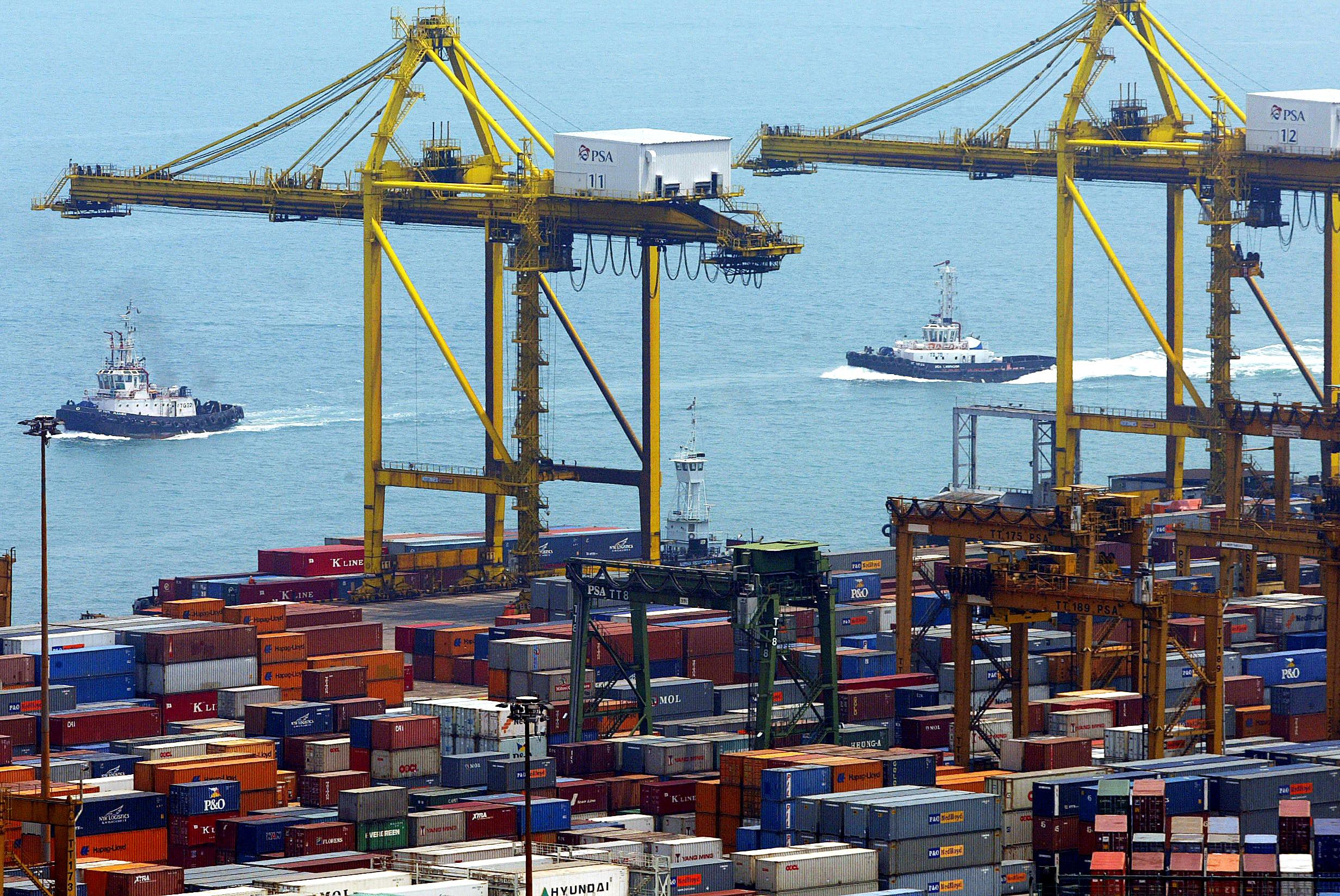 The Port of Singapore Authority Keppel terminal in February 2005. Singapore’s lack of a rail connection to China could prove a liability in its bid to connect to the Belt and Road Initiative. Photo: AFP