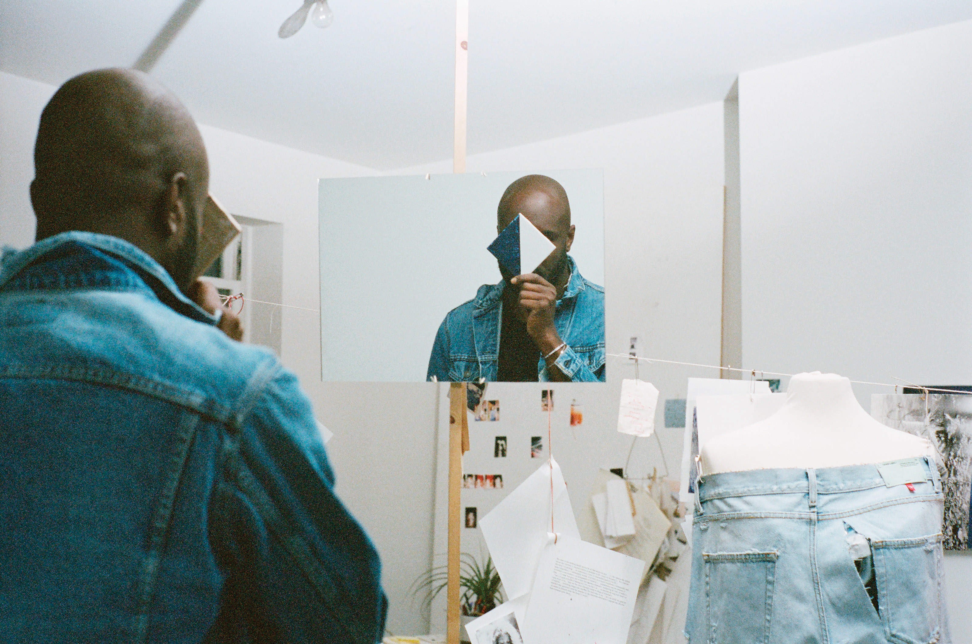 Fashion designer Virgil Abloh, Louis Vuitton’s men’s artistic director, and founder of streetwear brand Off-White, says that in the fashion world he does not like to limit himself to a single way of thinking. Photos: Mark Borthwick/HYPEBEAST