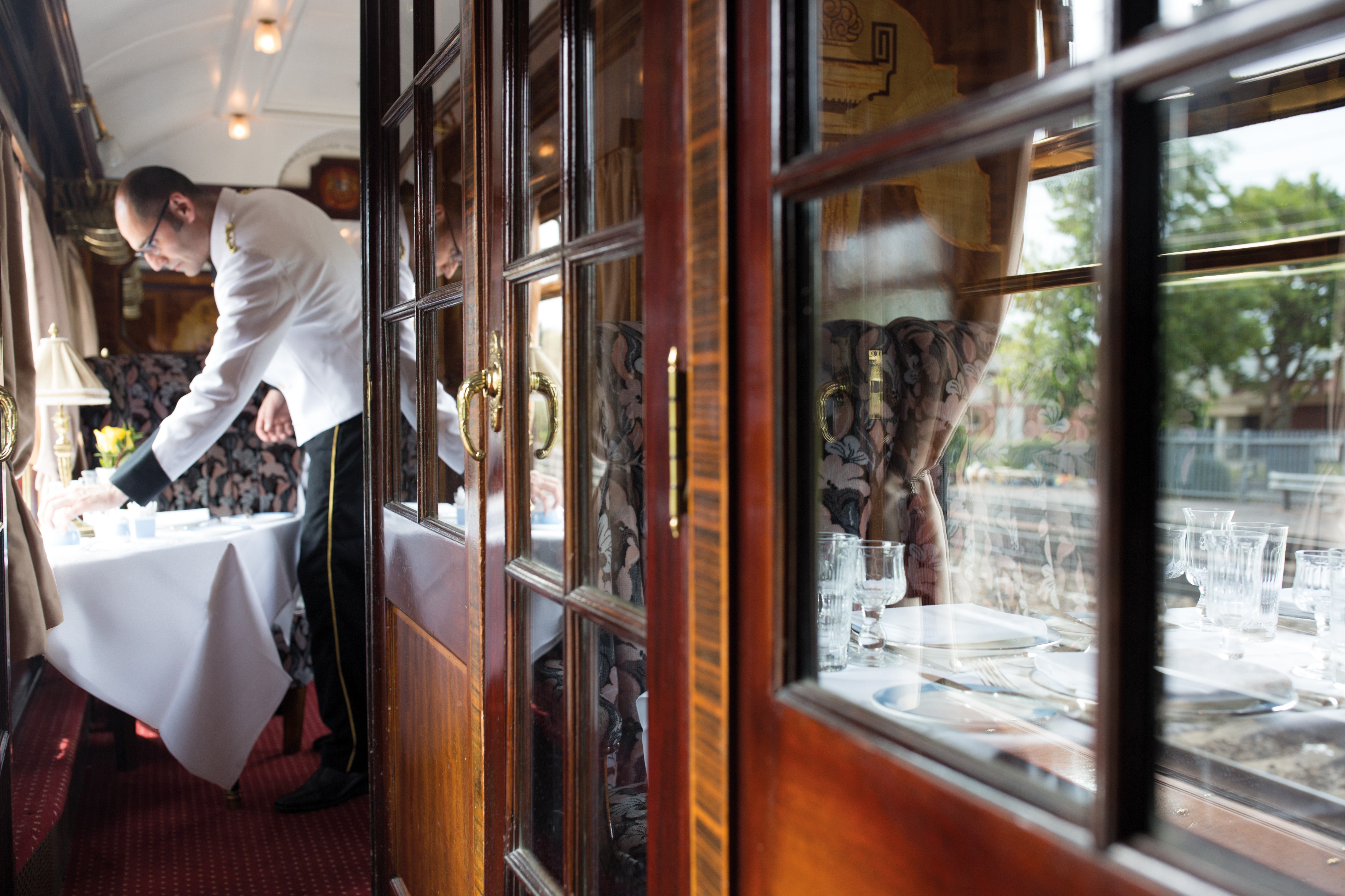 Luxury aboard the Orient Express' British Pullman - CNET