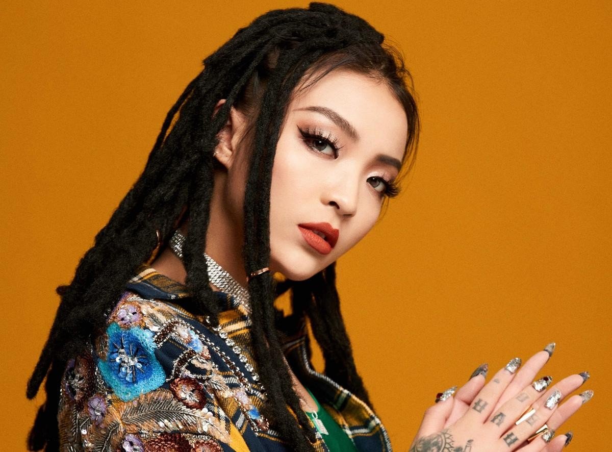 Chinese rapper Vava is featured on the Crazy Rich Asians soundtrack.