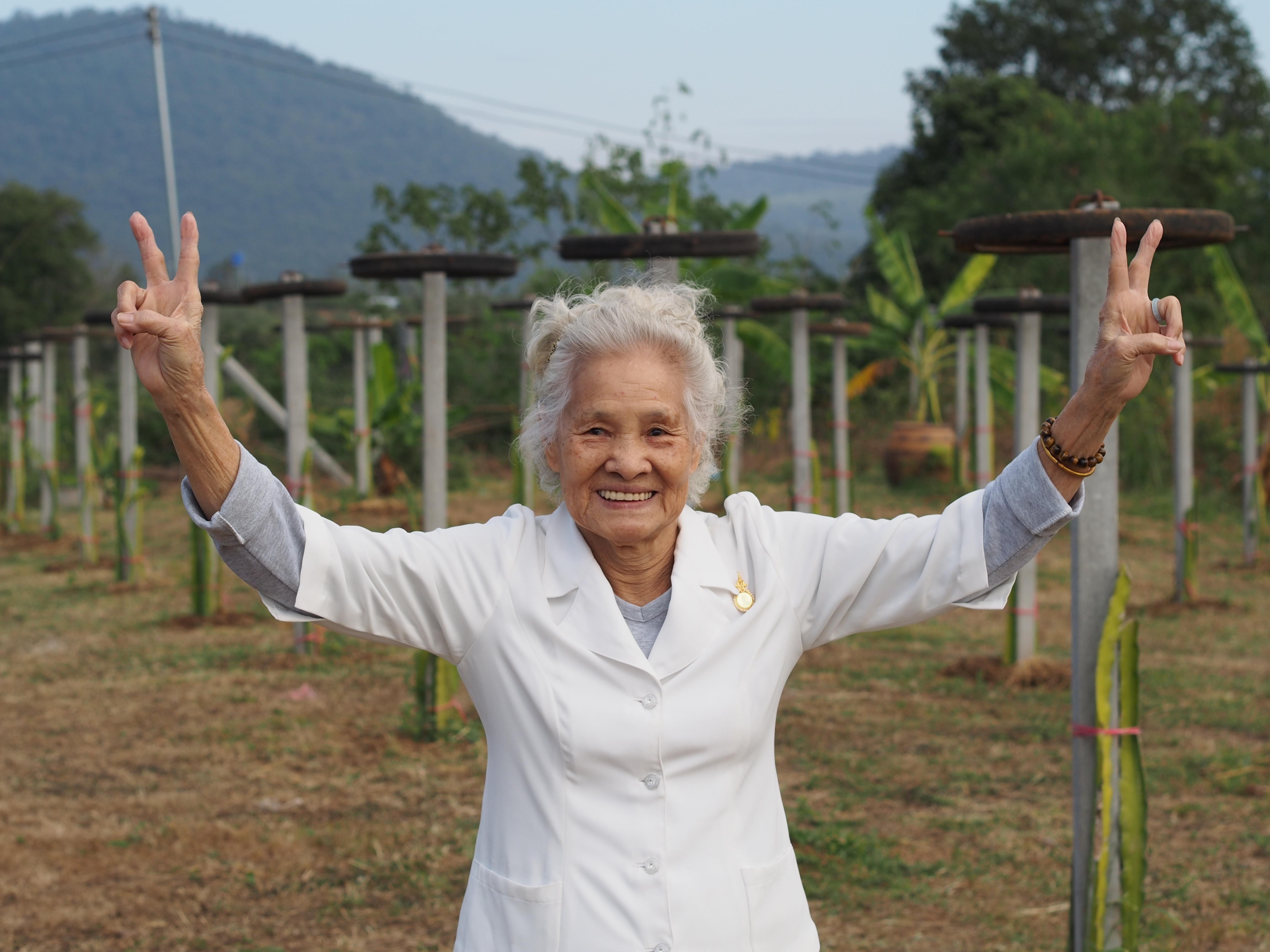 Want to live longer? Follow five easy steps to add years to your life.