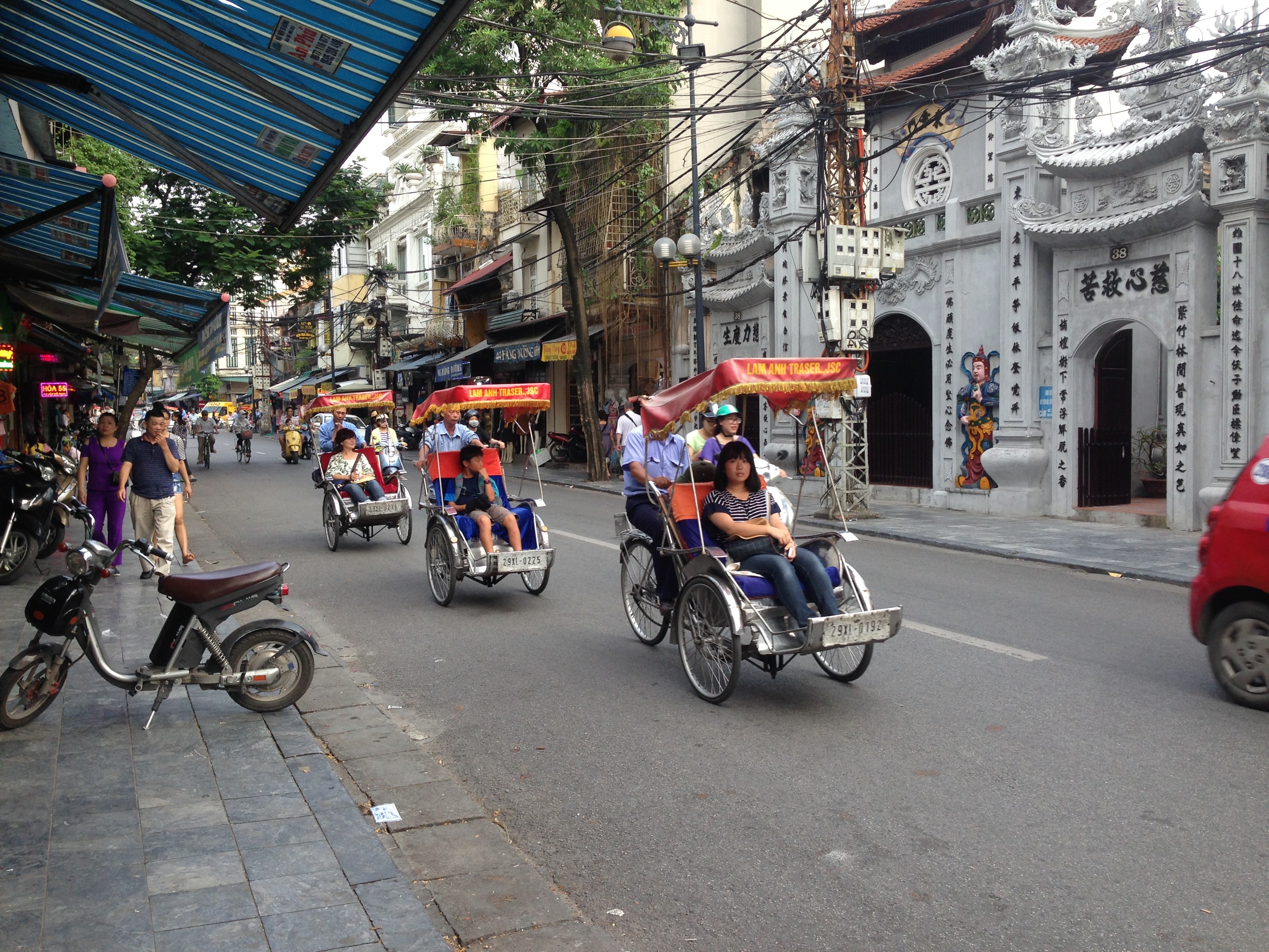 The Vietnamese have endured more than thirty years of war, but after Doi Moi they have also witnessed dramatic growth.