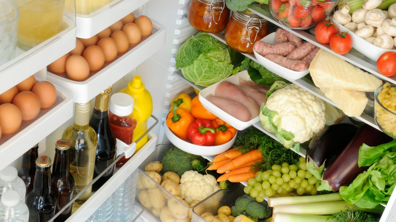 Fridge or Counter? Fresh Fruit & Vegetable Storage Tips